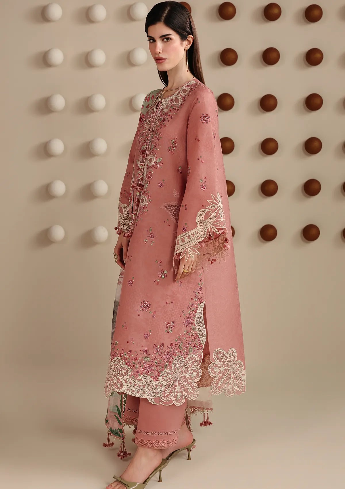 Jazmin Iris Luxury Lawn'26 D-04
