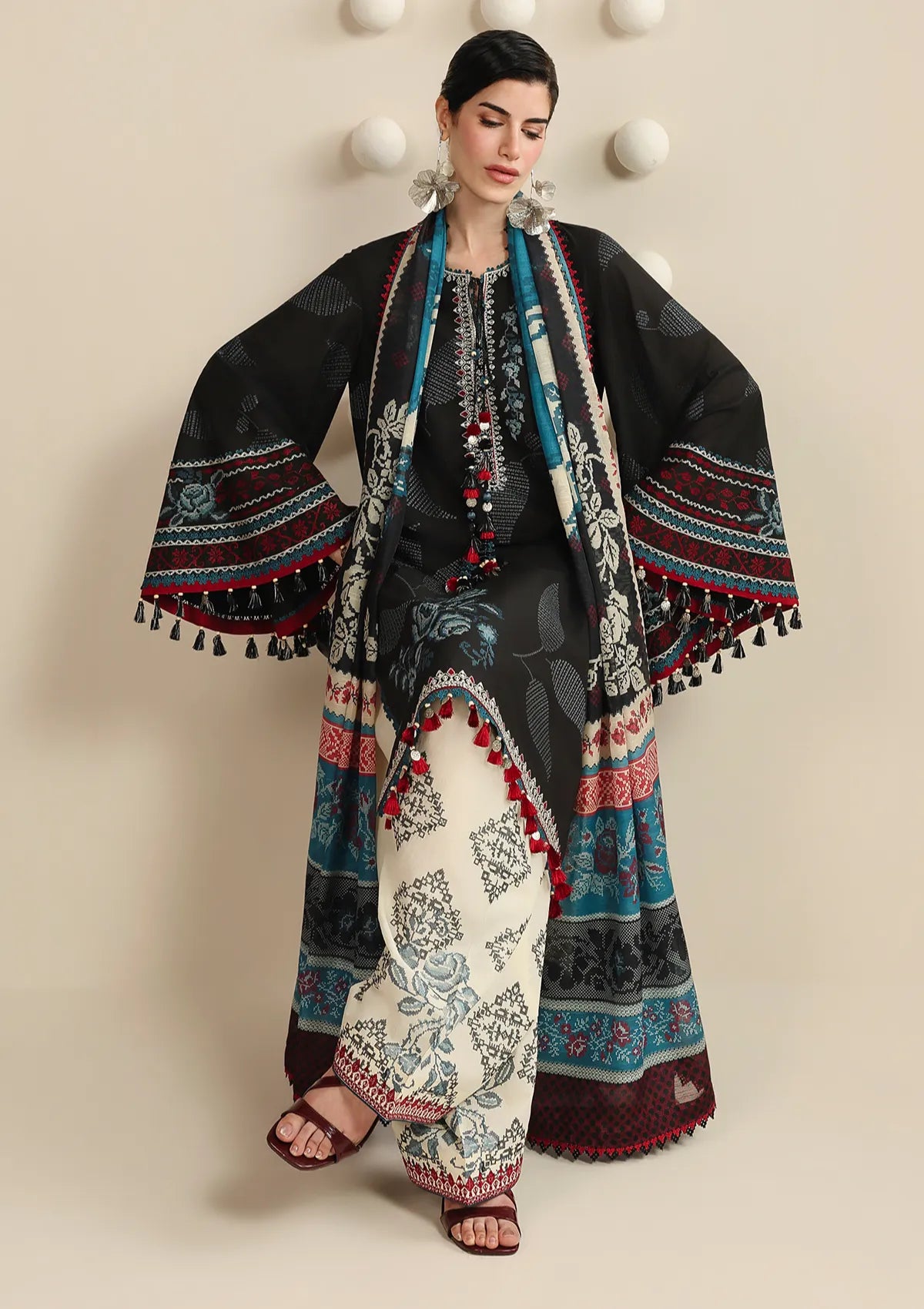 Jazmin Iris Luxury Lawn'26 D-05