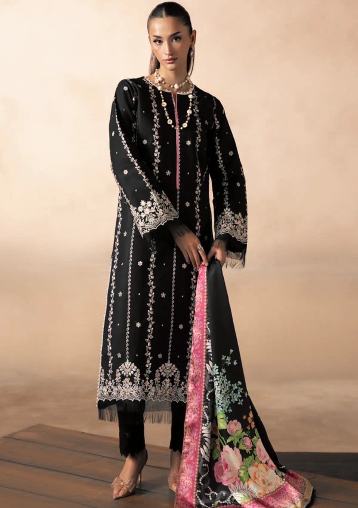 Rajbari Sareen Viscose Chikankari'25 D-05