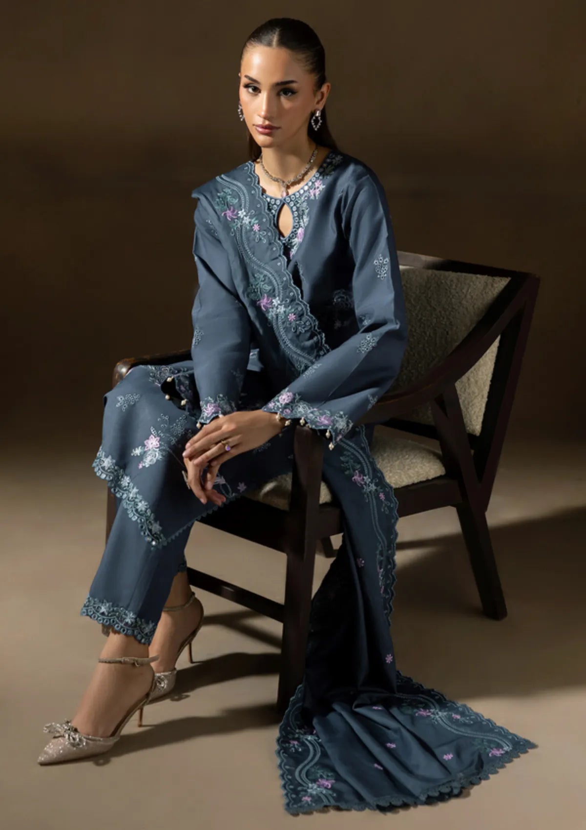 Rajbari Sareen Viscose Chikankari'25 D-09