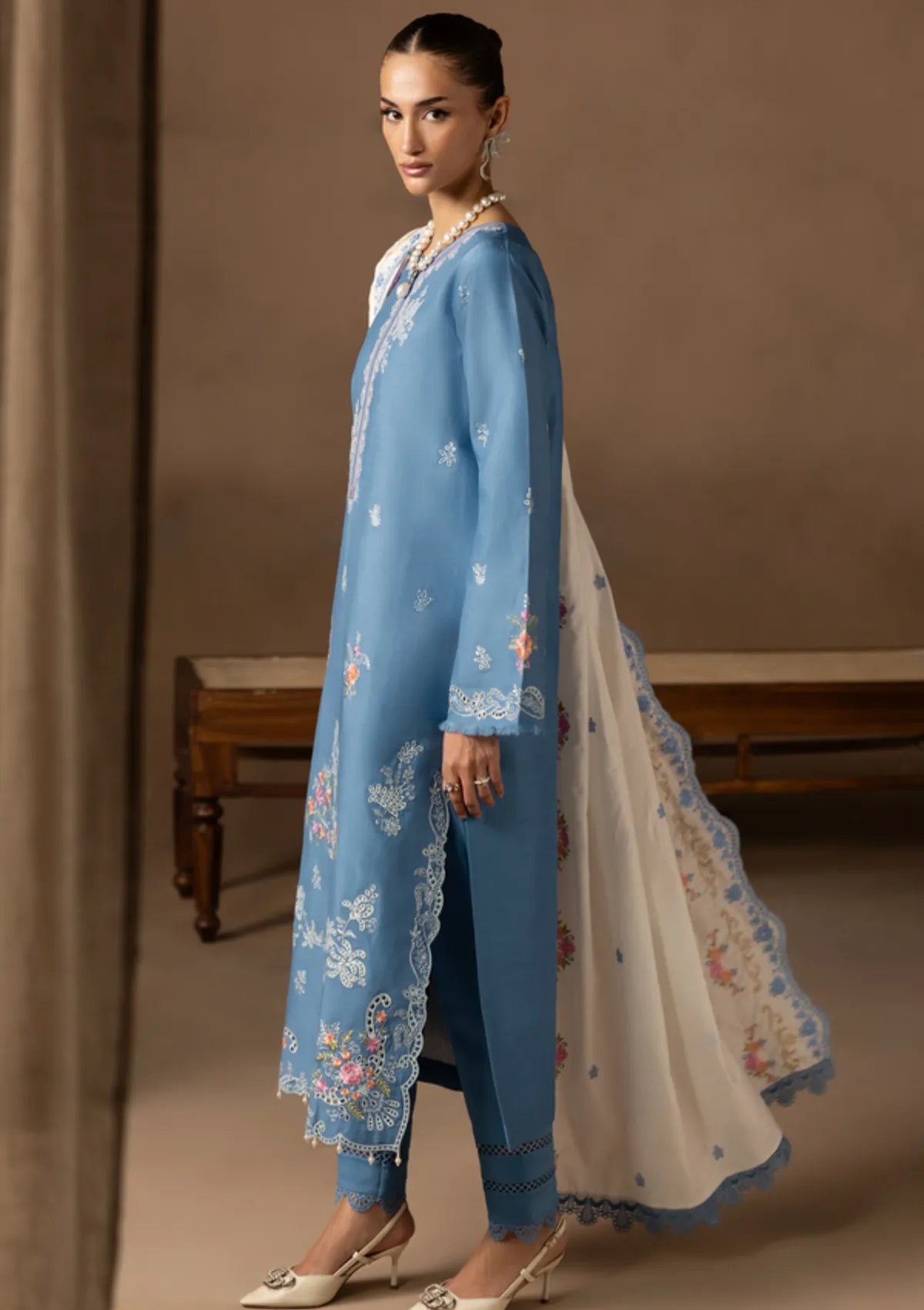 Rajbari Sareen Viscose Chikankari'25 D-07