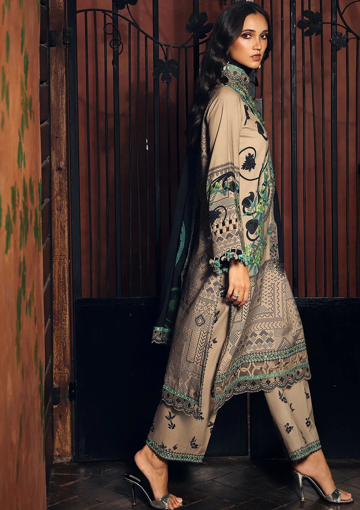 Charizma Aniq Linen Vol-2'26 ANW7-19