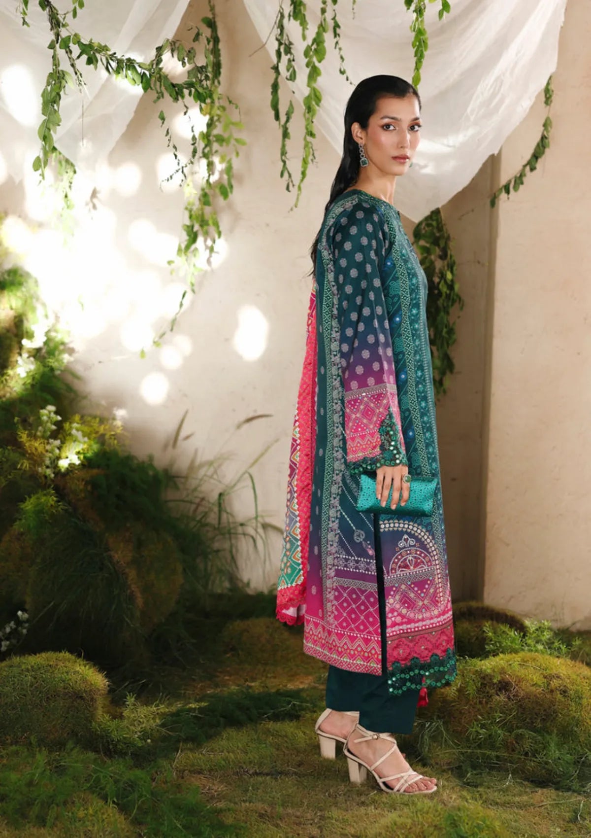 mohsin-saeed-fabrics-is-selling-online-and-in stores-Luxury-daily-wear-wedding-wear-formal-wear-in-budgeted-price-This-product-is-from-rajbari-silah-silk-edit25-d-08-is-available-on-Mohsin-saeed-fabrics-website.