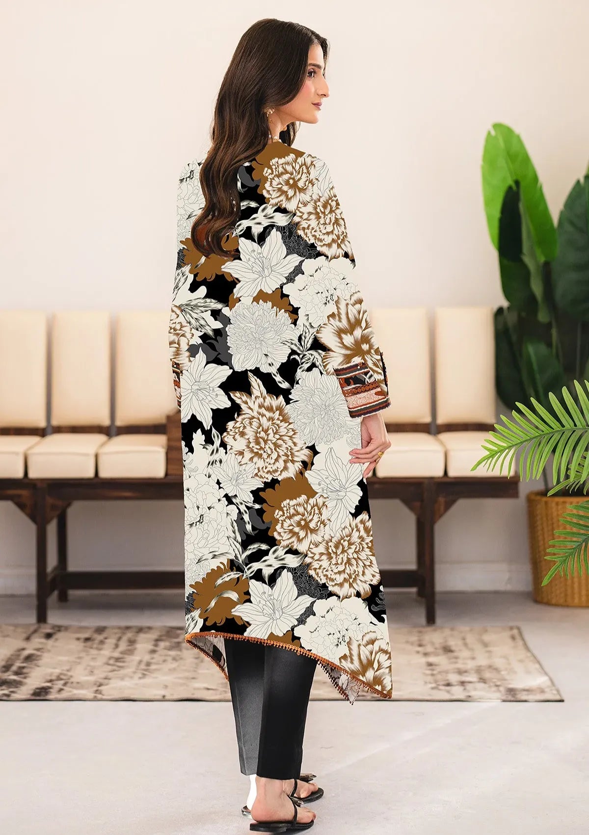 mohsin-saeed-fabrics-affordable-luxury-outfits-for-daily-formal-and-wedding-wear-This-product-is-from-alizeh-essentials-lawn25-af-pl-6062-is-available-on-Mohsin-saeed-fabrics-website.