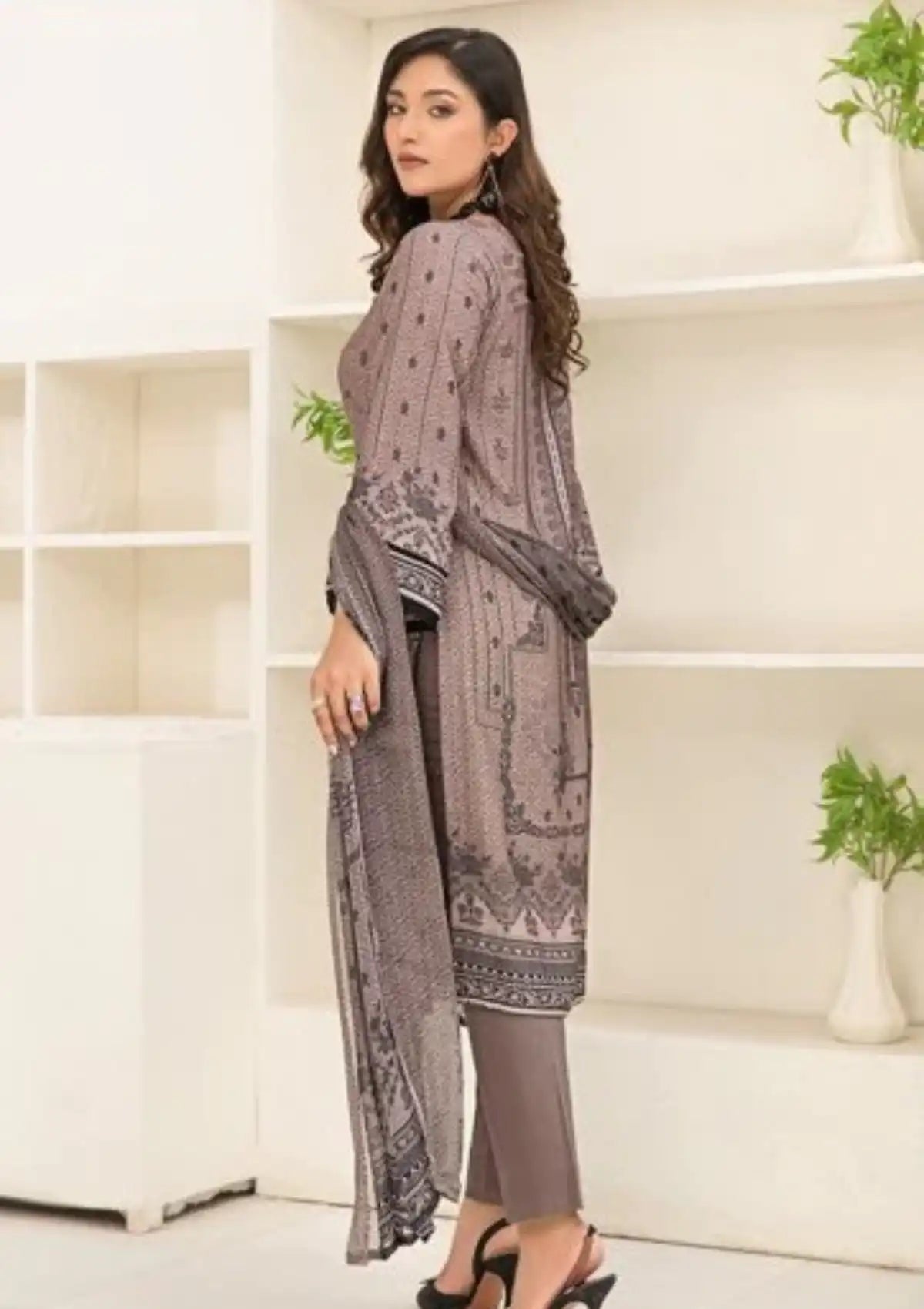Dosti Emb Karandi'23 Vol-01 D-07 - Mohsin Saeed Fabrics