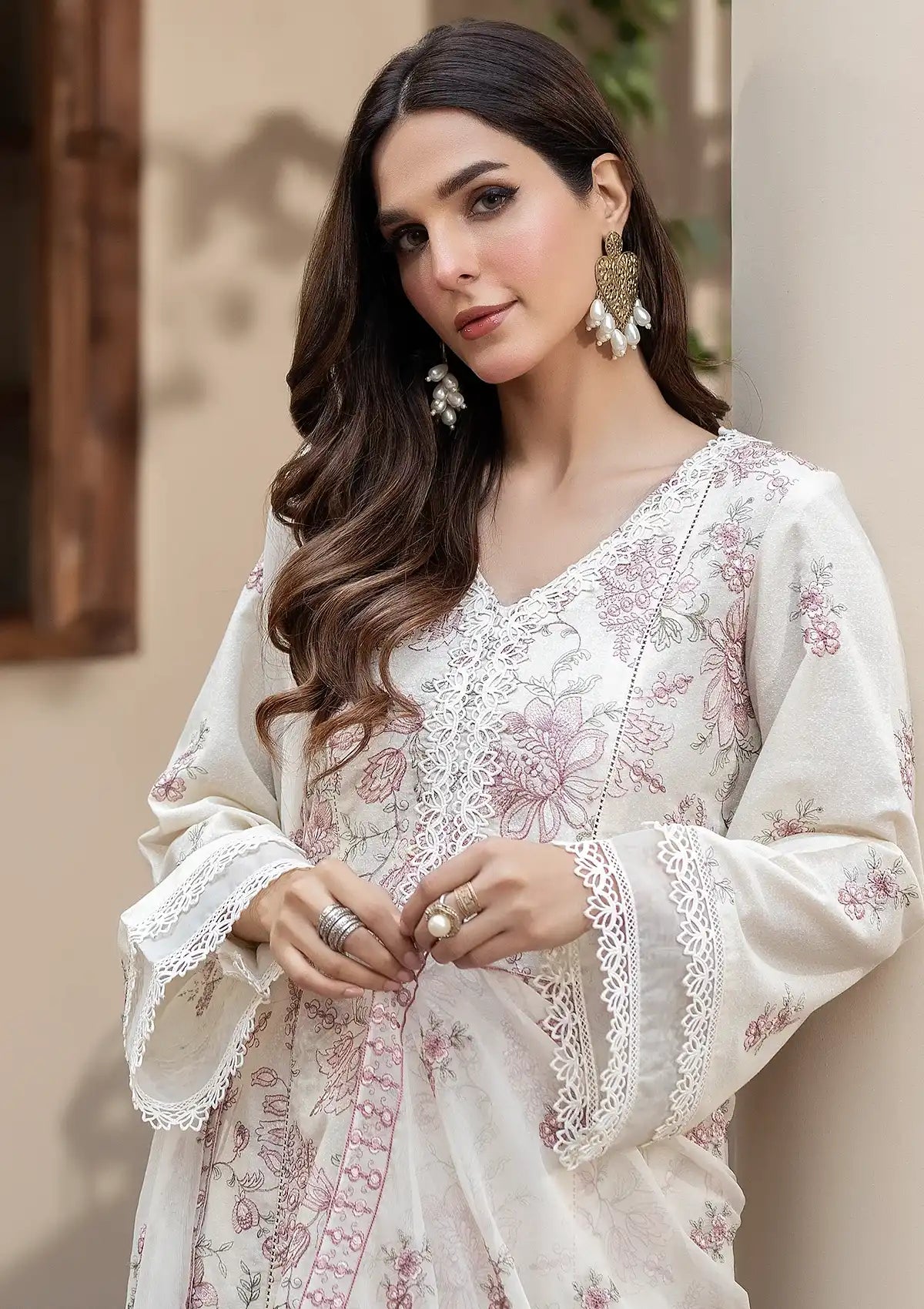 mohsin-saeed-fabrics-designer-daily-wear-formal-and-wedding-suits-within-budget-This-product-is-from-mehroo-by-raeesa-emb-karandi25-kr-179-is-available-on-Mohsin-saeed-fabrics-website.