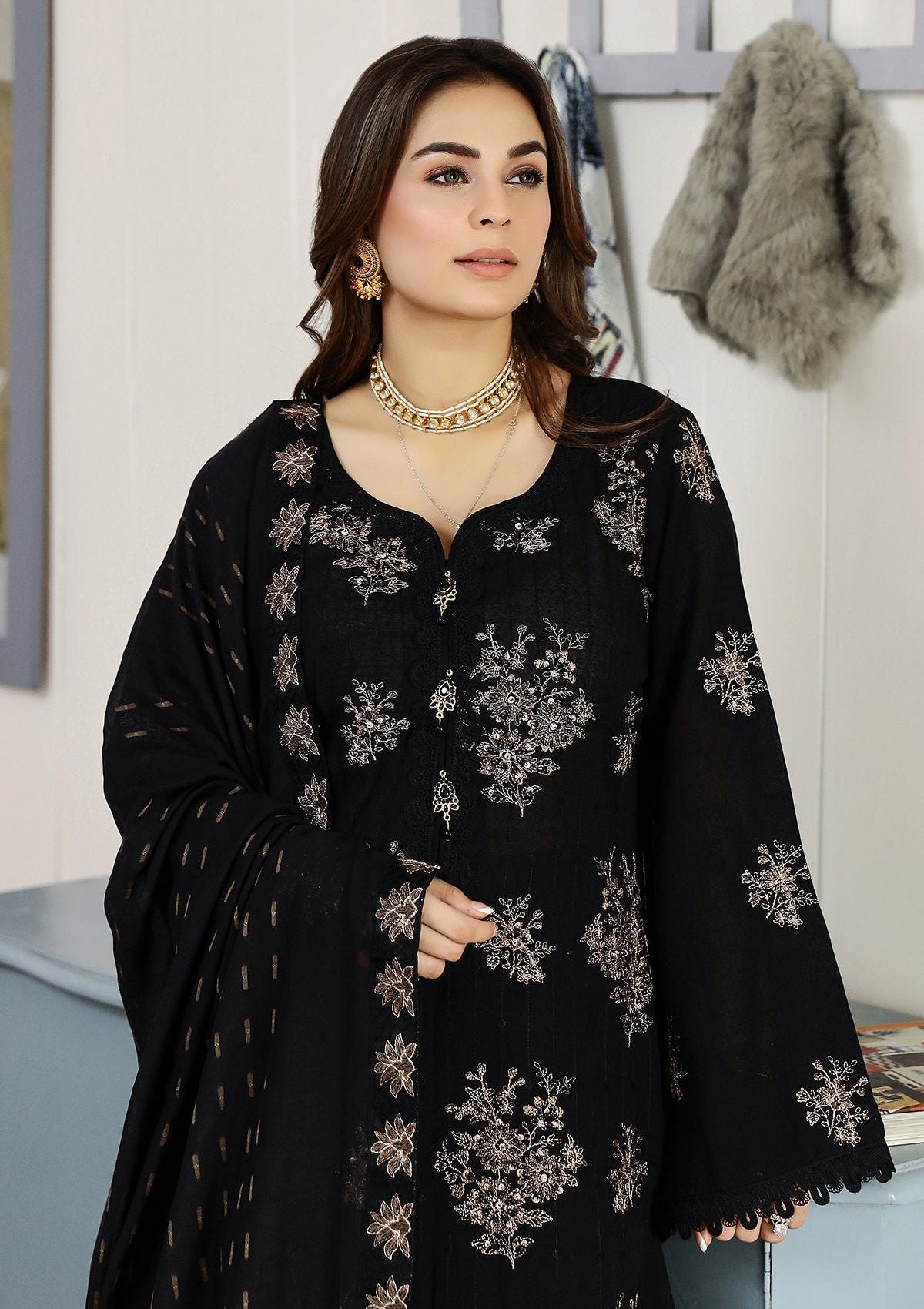 Noor-e-Fajar By Raeesa Apana Karandi'24 KR-119