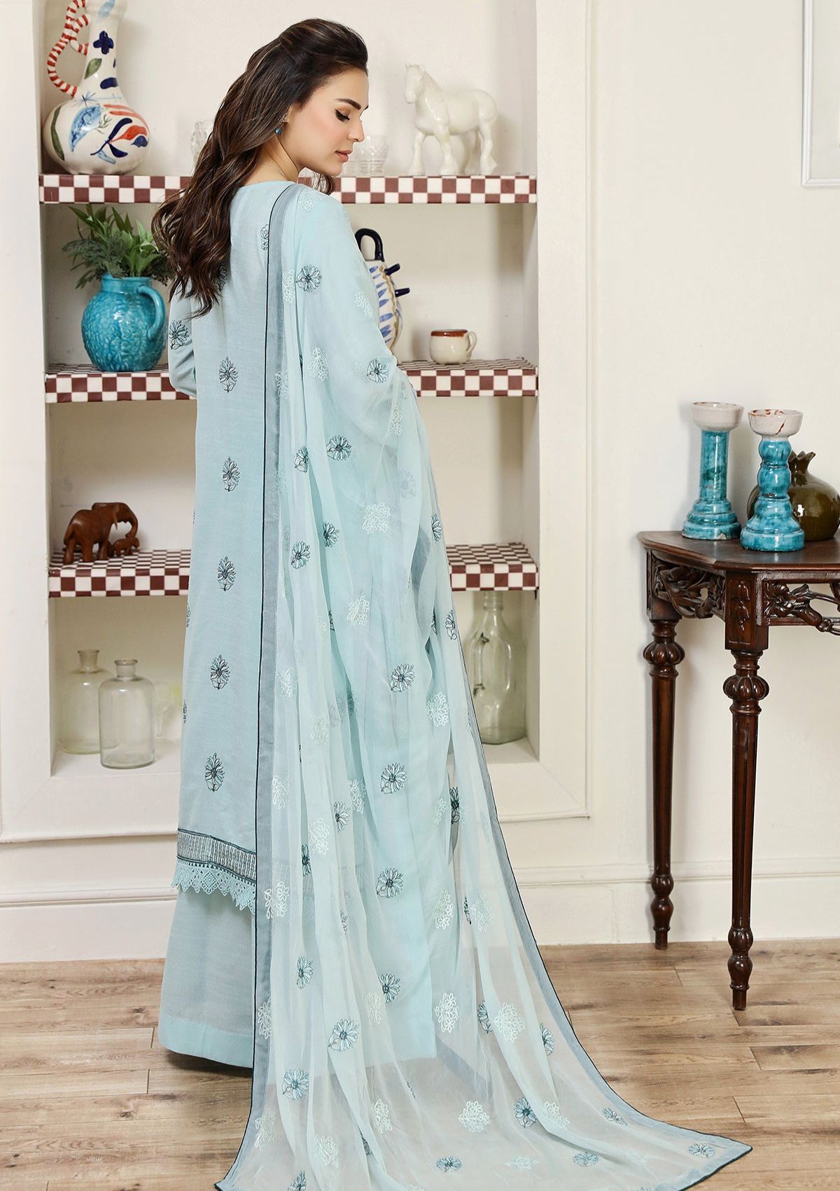 Noor-e-Fajar By Raeesa Apana Karandi'24 KR-116