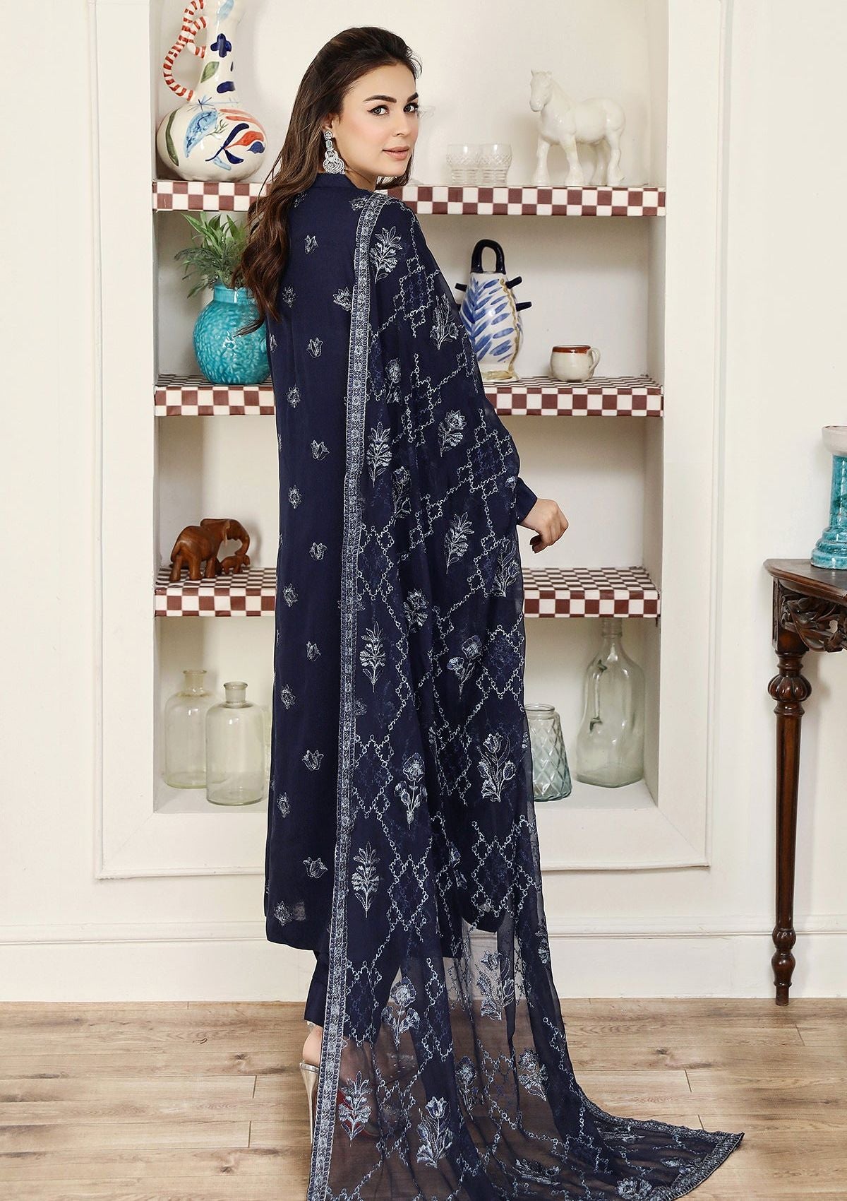 Noor-e-Fajar By Raeesa Apana Karandi'24 KR-117