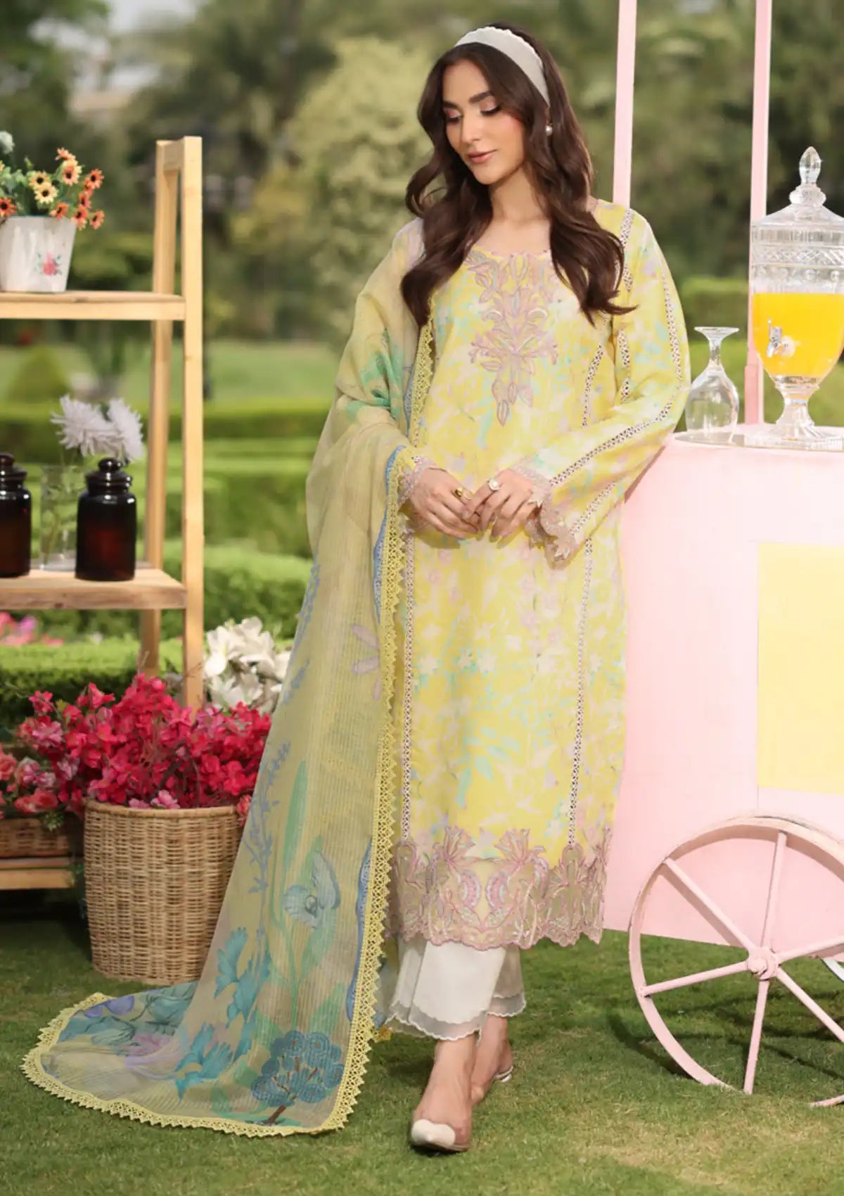 mohsin-saeed-fabrics-designer-daily-wear-formal-and-wedding-suits-within-budget-This-product-is-from-rang-rasiya-lifestyle-summer-edit25-reena-is-available-on-Mohsin-saeed-fabrics-website.