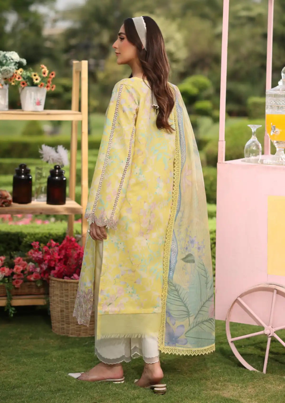 mohsin-saeed-fabrics-designer-daily-wear-formal-and-wedding-suits-within-budget-This-product-is-from-rang-rasiya-lifestyle-summer-edit25-reena-is-available-on-Mohsin-saeed-fabrics-website.