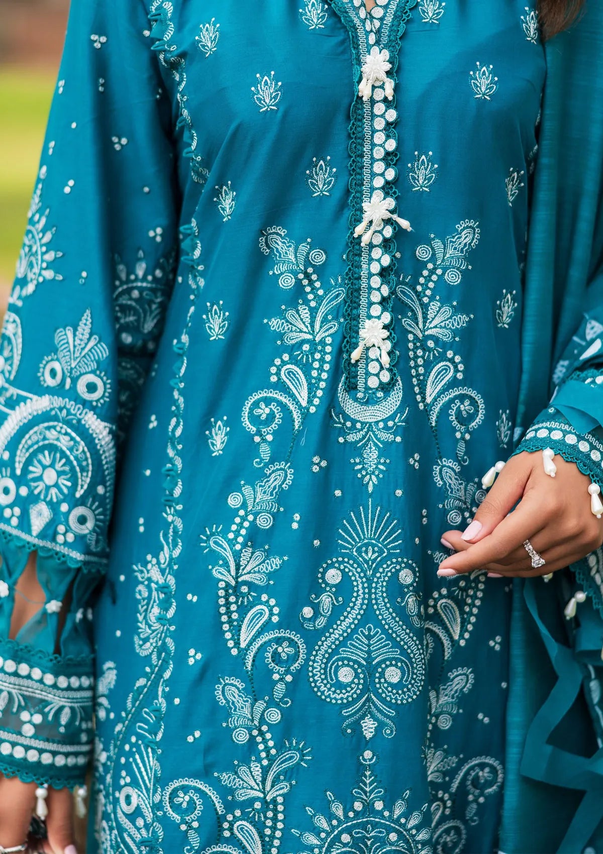 mohsin-saeed-fabrics-luxury-fashion-collection-daily-wear-wedding-and-formal-in-budget-This-product-is-from-paras-by-pasha-lawn25-sapphire-bloom-is-available-on-Mohsin-saeed-fabrics-website.