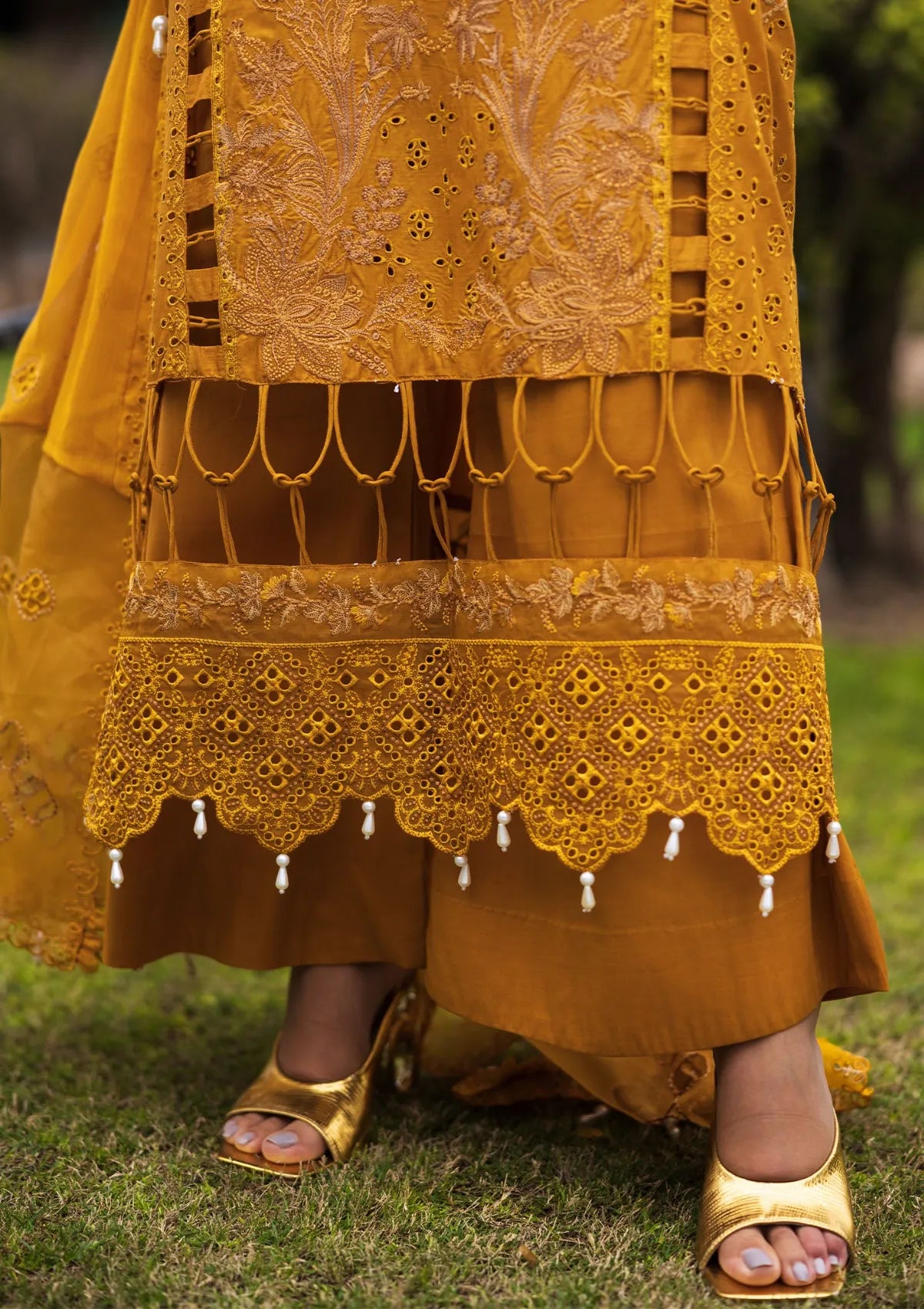 mohsin-saeed-fabrics-luxury-fashion-collection-daily-wear-wedding-and-formal-in-budget-This-product-is-from-paras-by-pasha-lawn25-marigold-bloom-is-available-on-Mohsin-saeed-fabrics-website.
