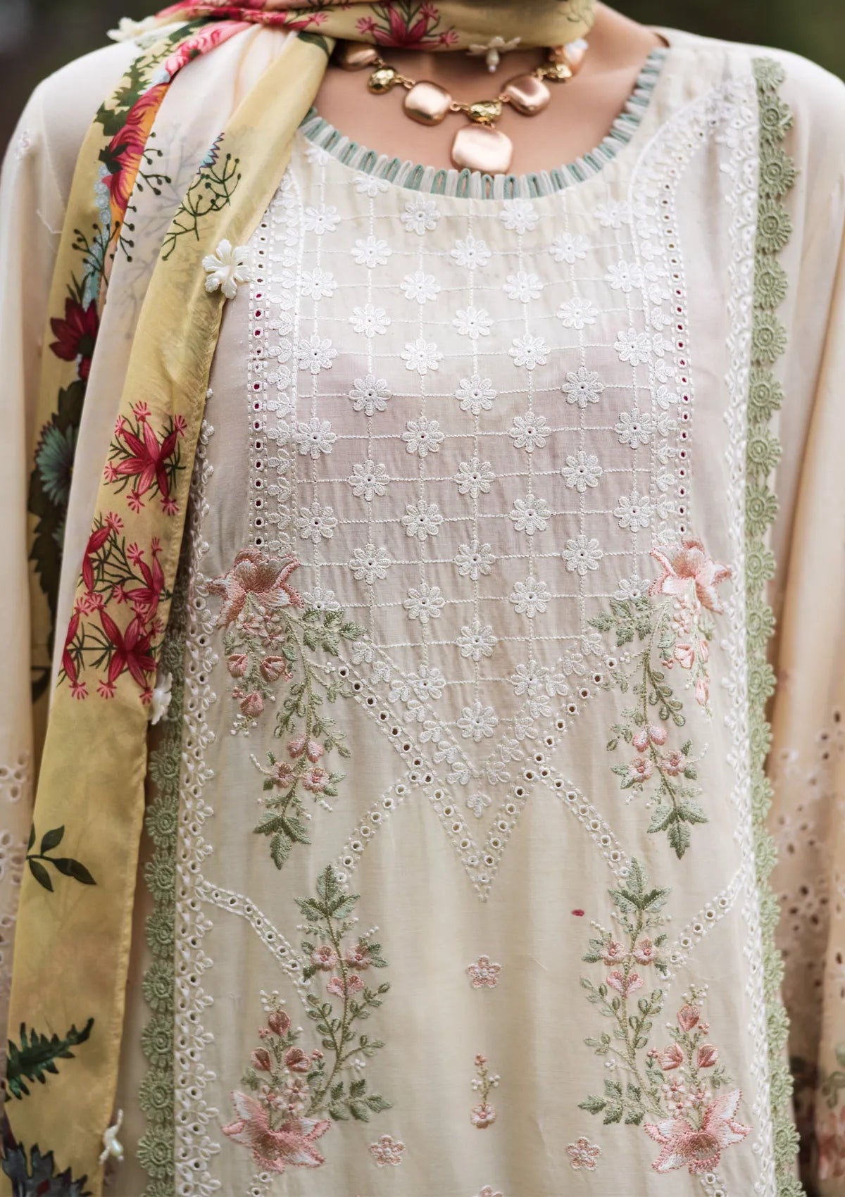 mohsin-saeed-fabrics-luxury-fashion-collection-daily-wear-wedding-and-formal-in-budget-This-product-is-from-paras-by-pasha-lawn25-snowdrop-bloom-is-available-on-Mohsin-saeed-fabrics-website.
