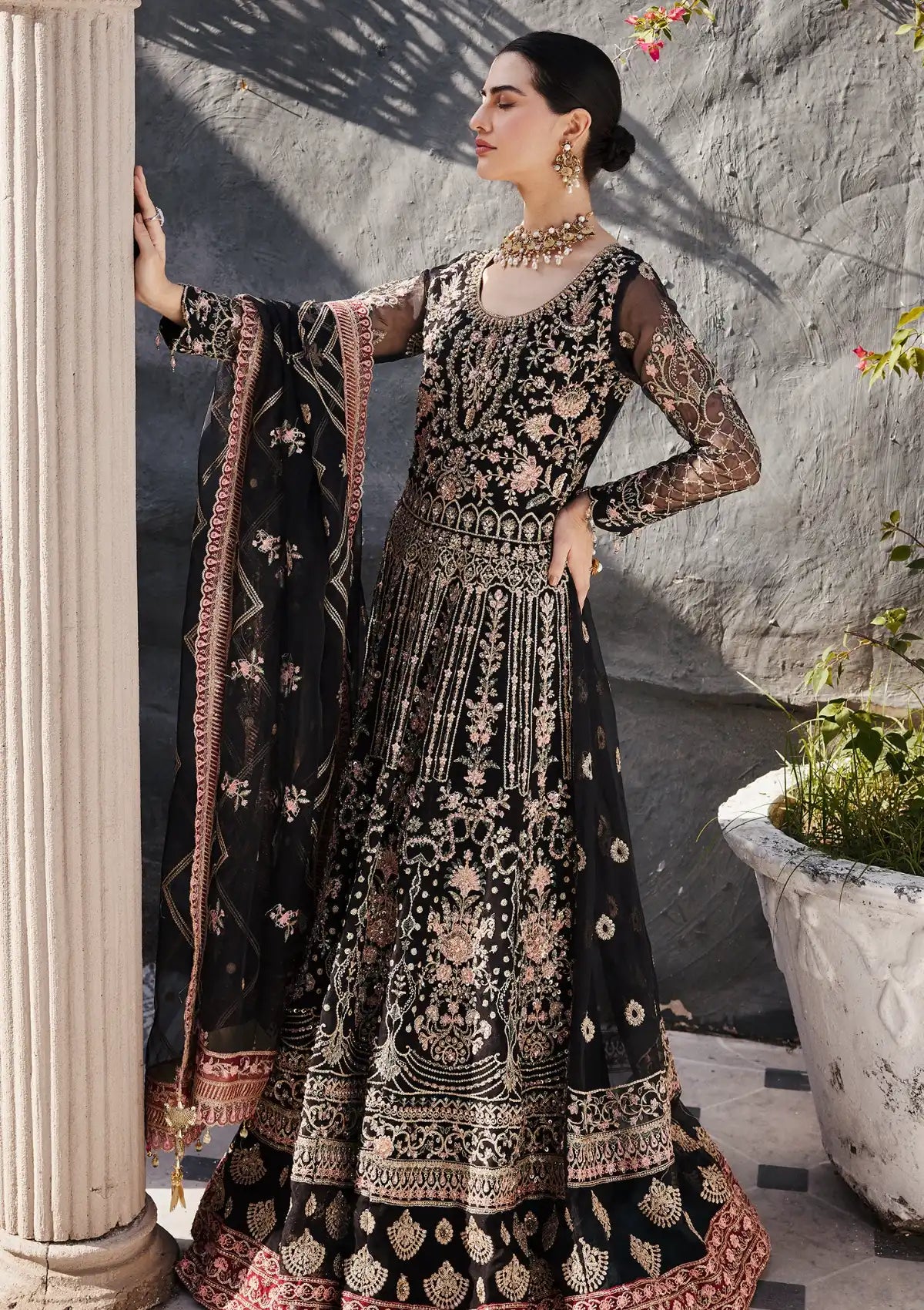 Emaan Adeel Nawabzadi Luxury Formal'24 MAANVI
