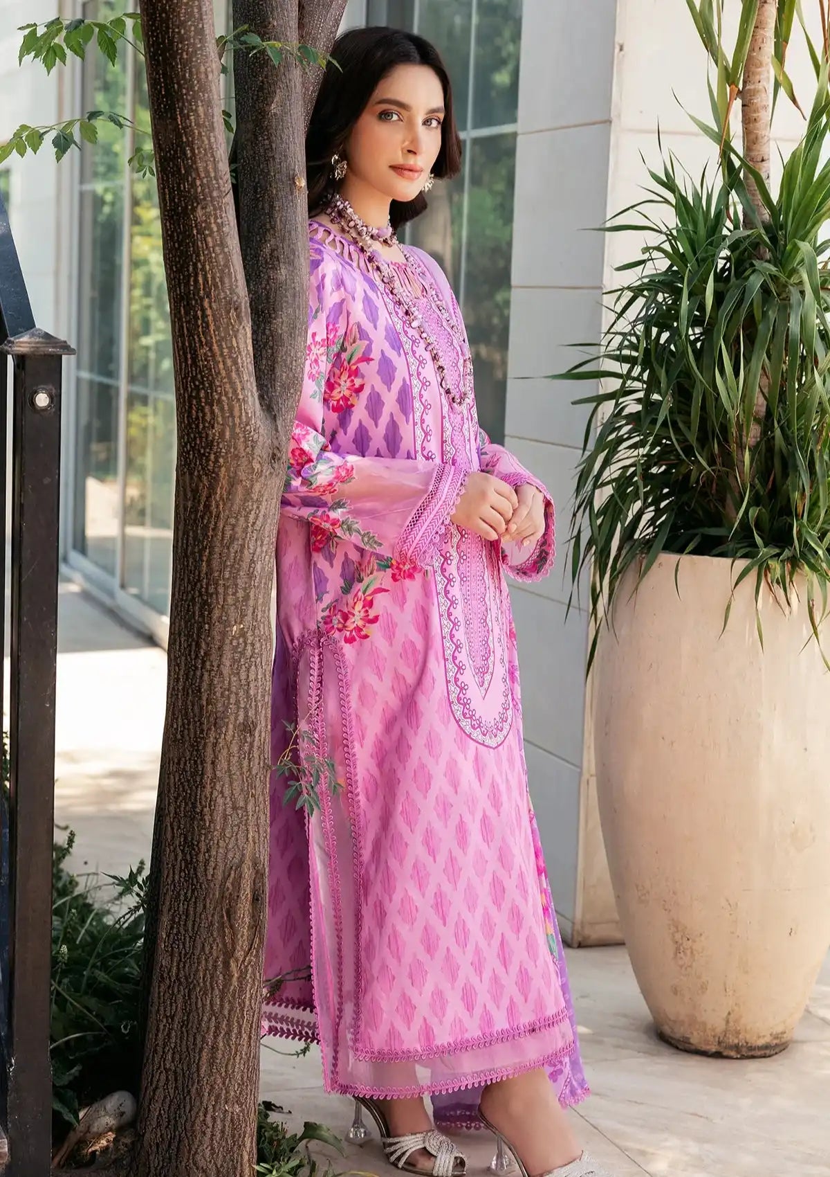 Charizma C-Print Printed Lawn'24 Vol-05 CP4-44 - Mohsin Saeed Fabrics