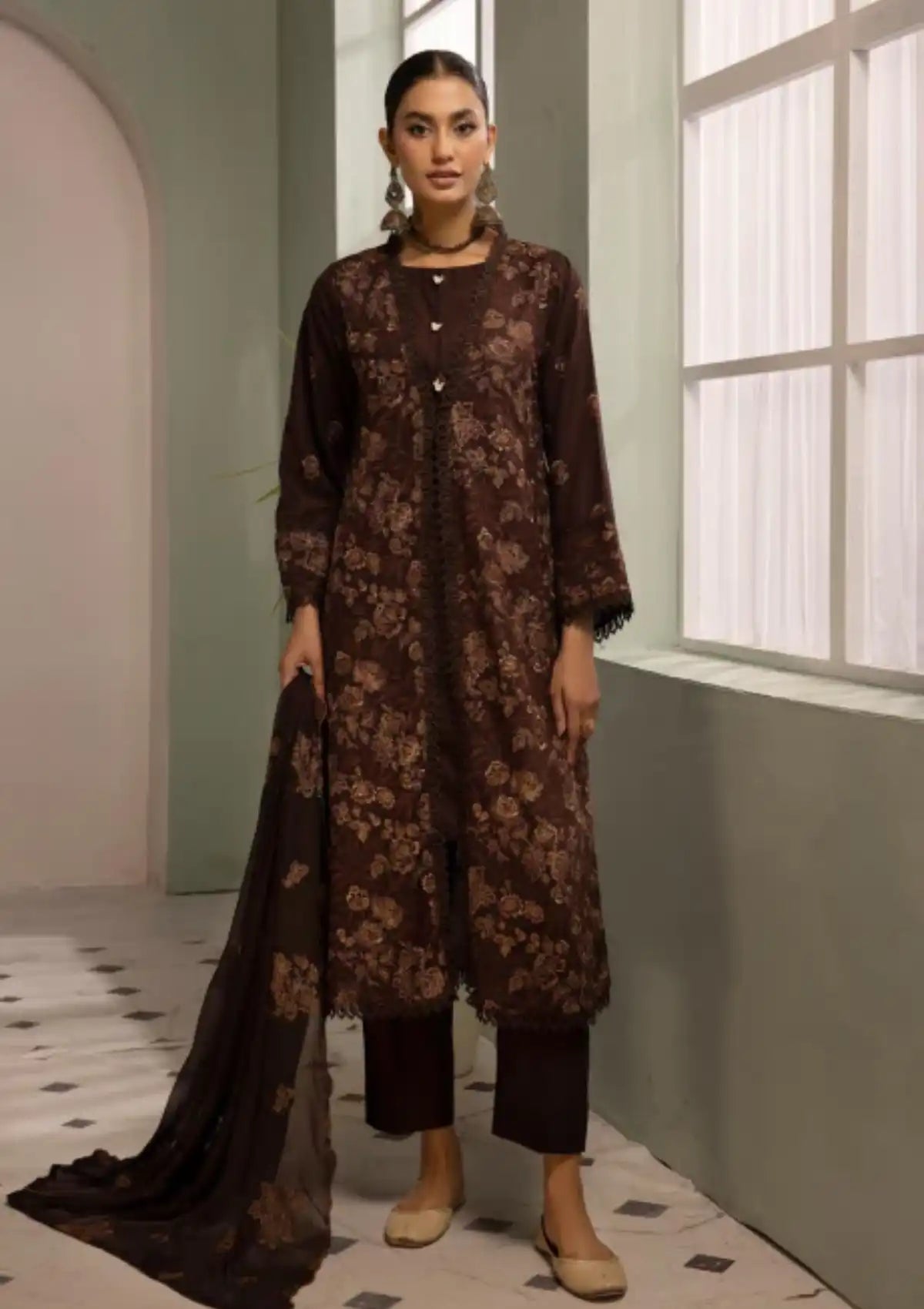 Khoobsurat Emb Karandi'23 K-1000 - Mohsin Saeed Fabrics
