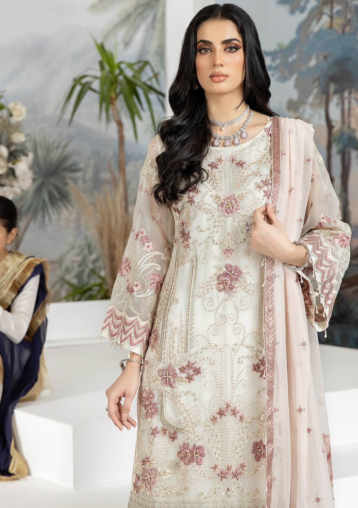 Dehleez Luxury By Raeesa'22 RH-1003 - Mohsin Saeed Fabrics