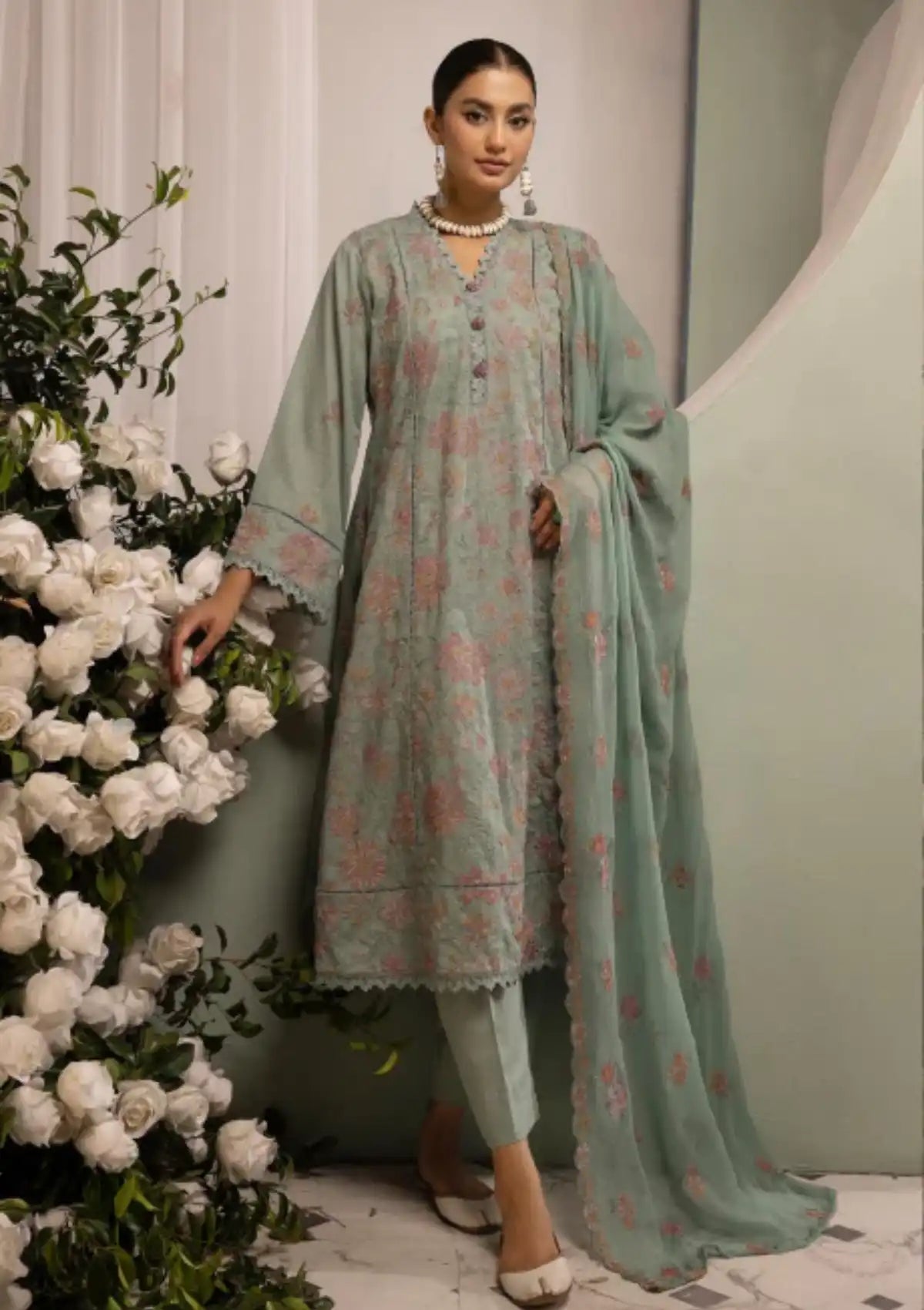 Khoobsurat Emb Karandi'23 K-1006 - Mohsin Saeed Fabrics