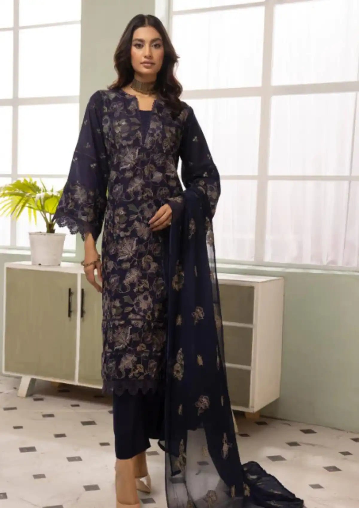 Khoobsurat Emb Karandi'23 K-1007 - Mohsin Saeed Fabrics