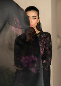 mohsin-saeed-fabrics-affordable-luxury-outfits-for-daily-formal-and-wedding-wear-This-product-is-from-iznik-festive-eid-lawn25-efl-03-is-available-on-Mohsin-saeed-fabrics-website.
