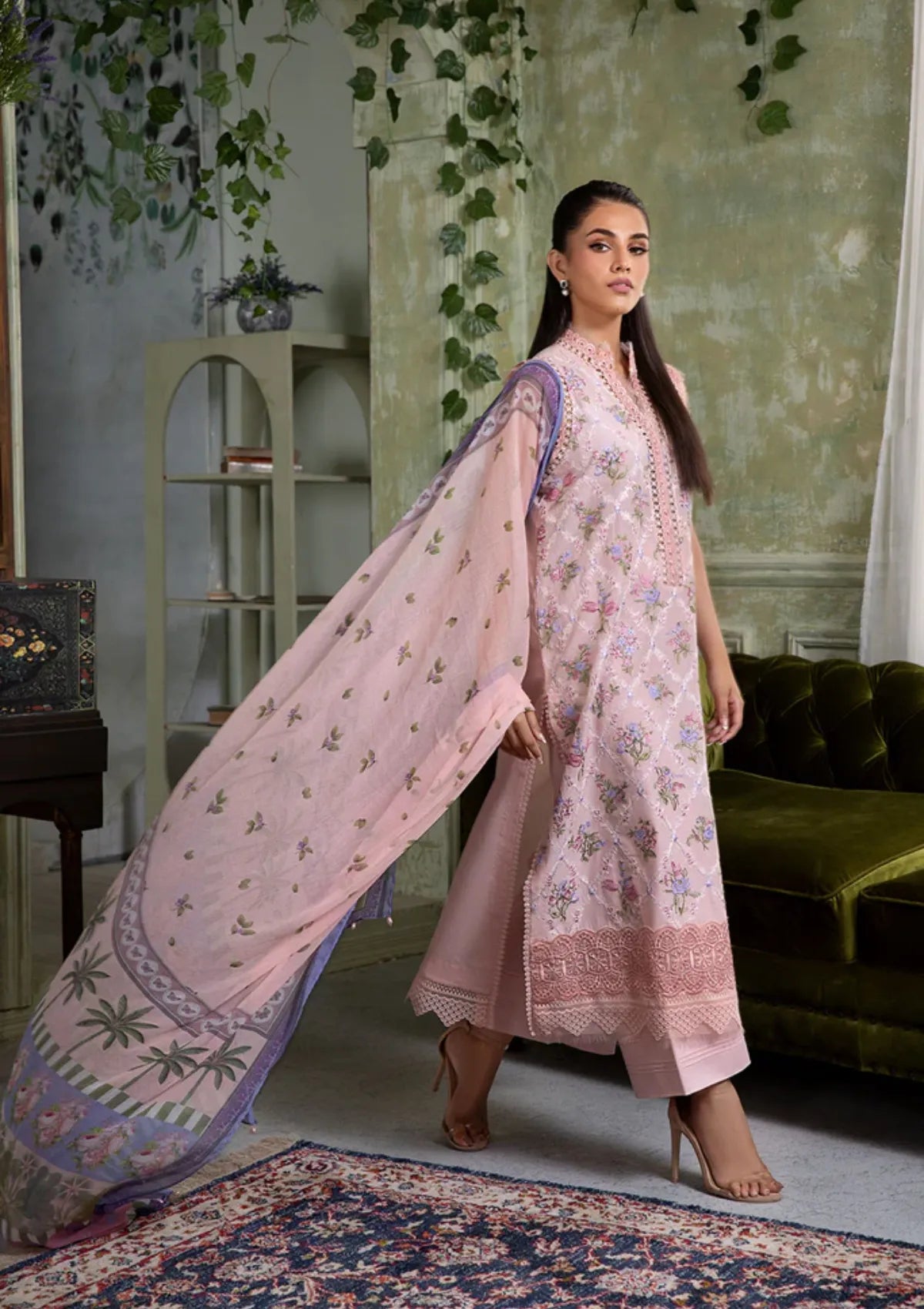 mohsin-saeed-fabrics-is-selling-online-and-in stores-Luxury-daily-wear-wedding-wear-formal-wear-in-budgeted-price-This-product-is-from-sobia-nazir-vital-vol-2-lawn25-d-10a-is-available-on-Mohsin-saeed-fabrics-website.