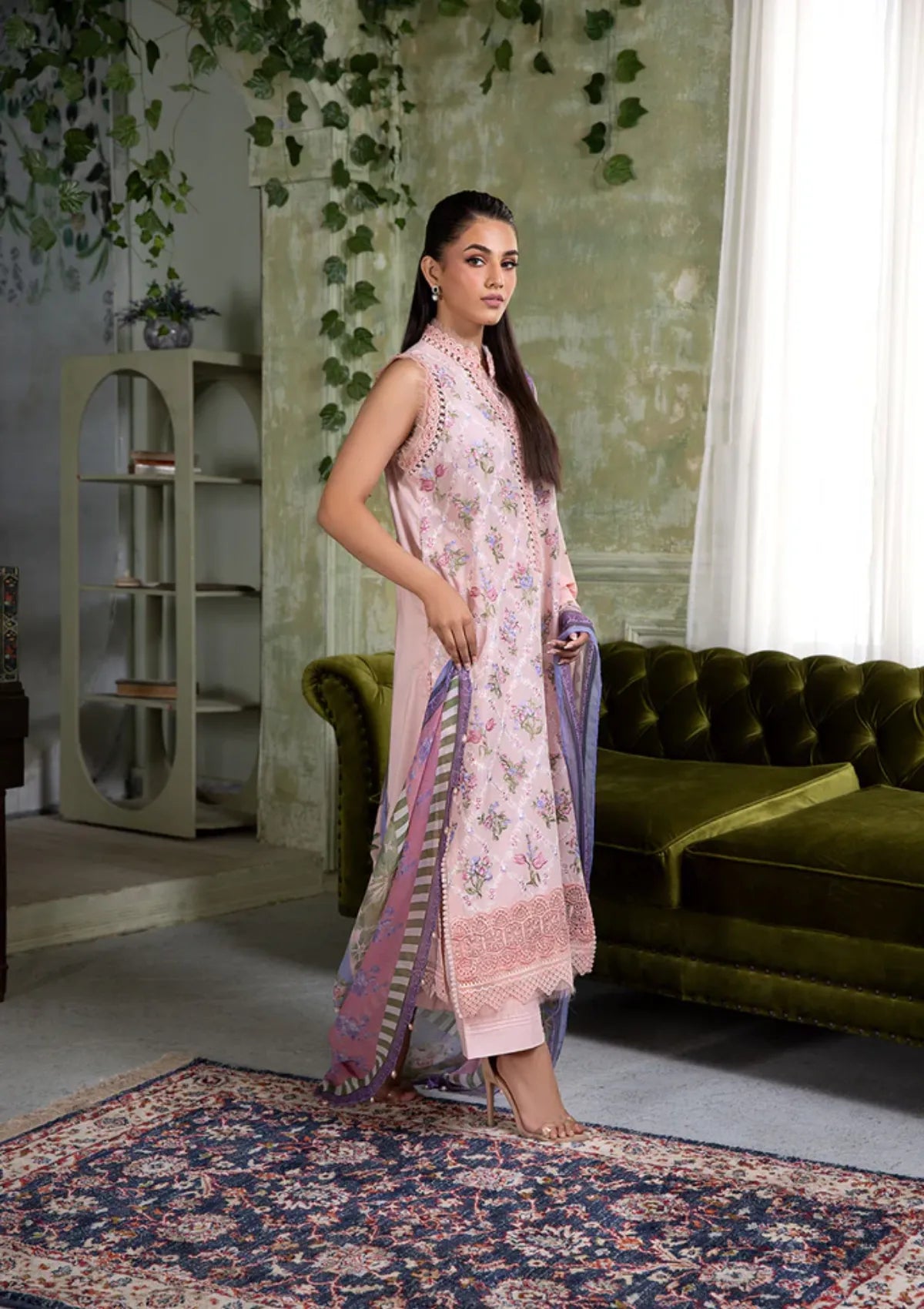 mohsin-saeed-fabrics-is-selling-online-and-in stores-Luxury-daily-wear-wedding-wear-formal-wear-in-budgeted-price-This-product-is-from-sobia-nazir-vital-vol-2-lawn25-d-10a-is-available-on-Mohsin-saeed-fabrics-website.