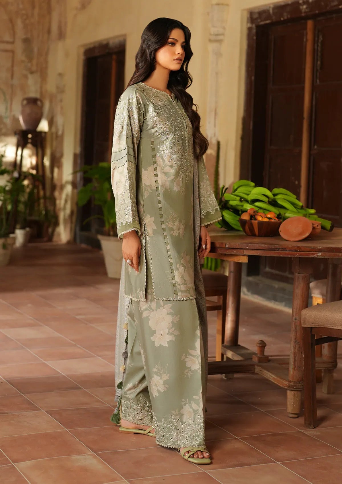 Iznik Pre-Fall'25 IPF-08