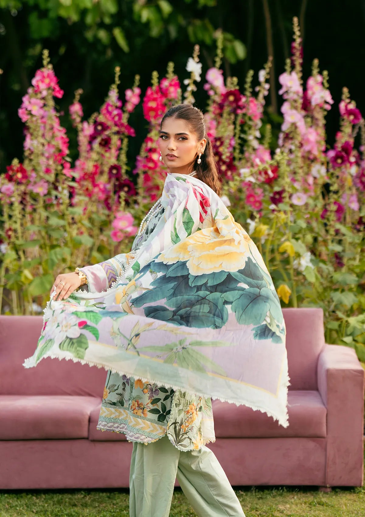 mohsin-saeed-fabrics-designer-daily-wear-formal-and-wedding-suits-within-budget-This-product-is-from-elaf-prints-lawn25-vol-2-eps-7b-elaris-is-available-on-Mohsin-saeed-fabrics-website.