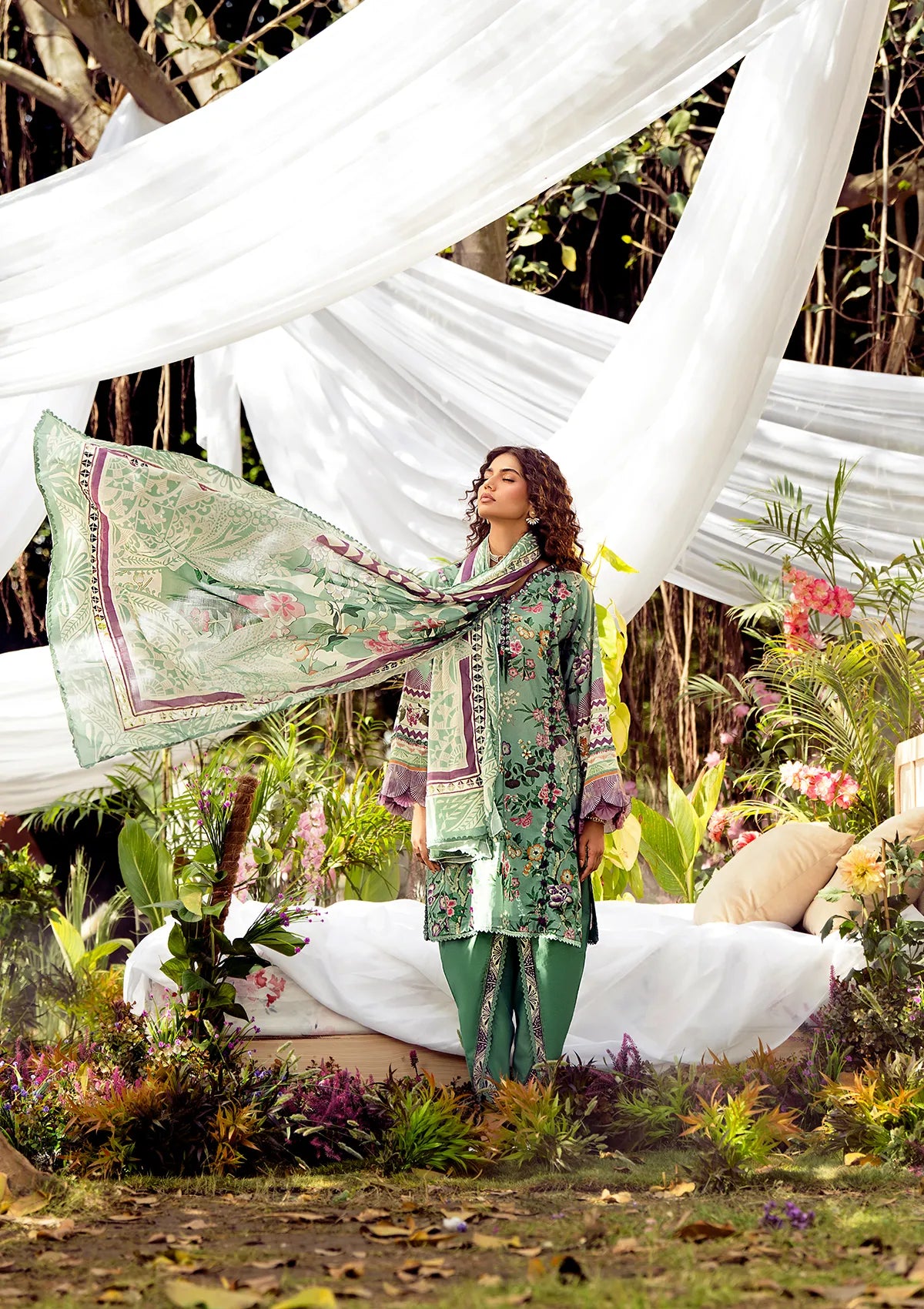 mohsin-saeed-fabrics-designer-daily-wear-formal-and-wedding-suits-within-budget-This-product-is-from-elaf-prints-lawn25-vol-2-eps-8a-minted-dream-is-available-on-Mohsin-saeed-fabrics-website.