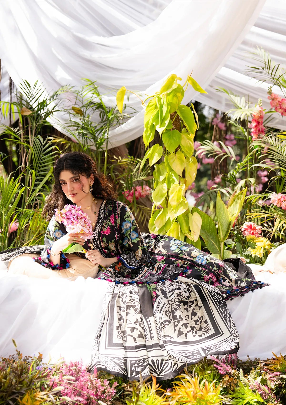 mohsin-saeed-fabrics-designer-daily-wear-formal-and-wedding-suits-within-budget-This-product-is-from-elaf-prints-lawn25-vol-2-eps-8b-ela-rose-is-available-on-Mohsin-saeed-fabrics-website.