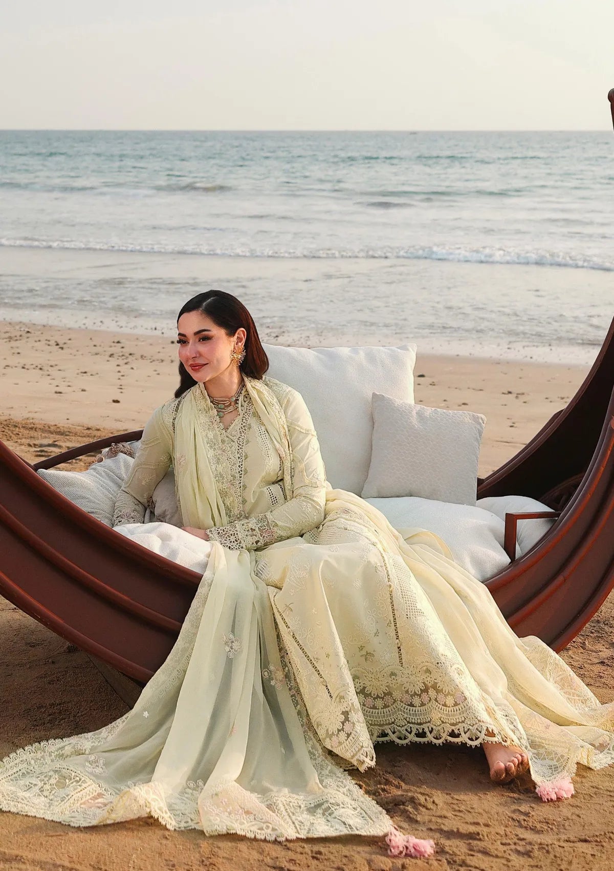 Qalamkar Sahil Luxury Lawn‘26 SA-03 Safa