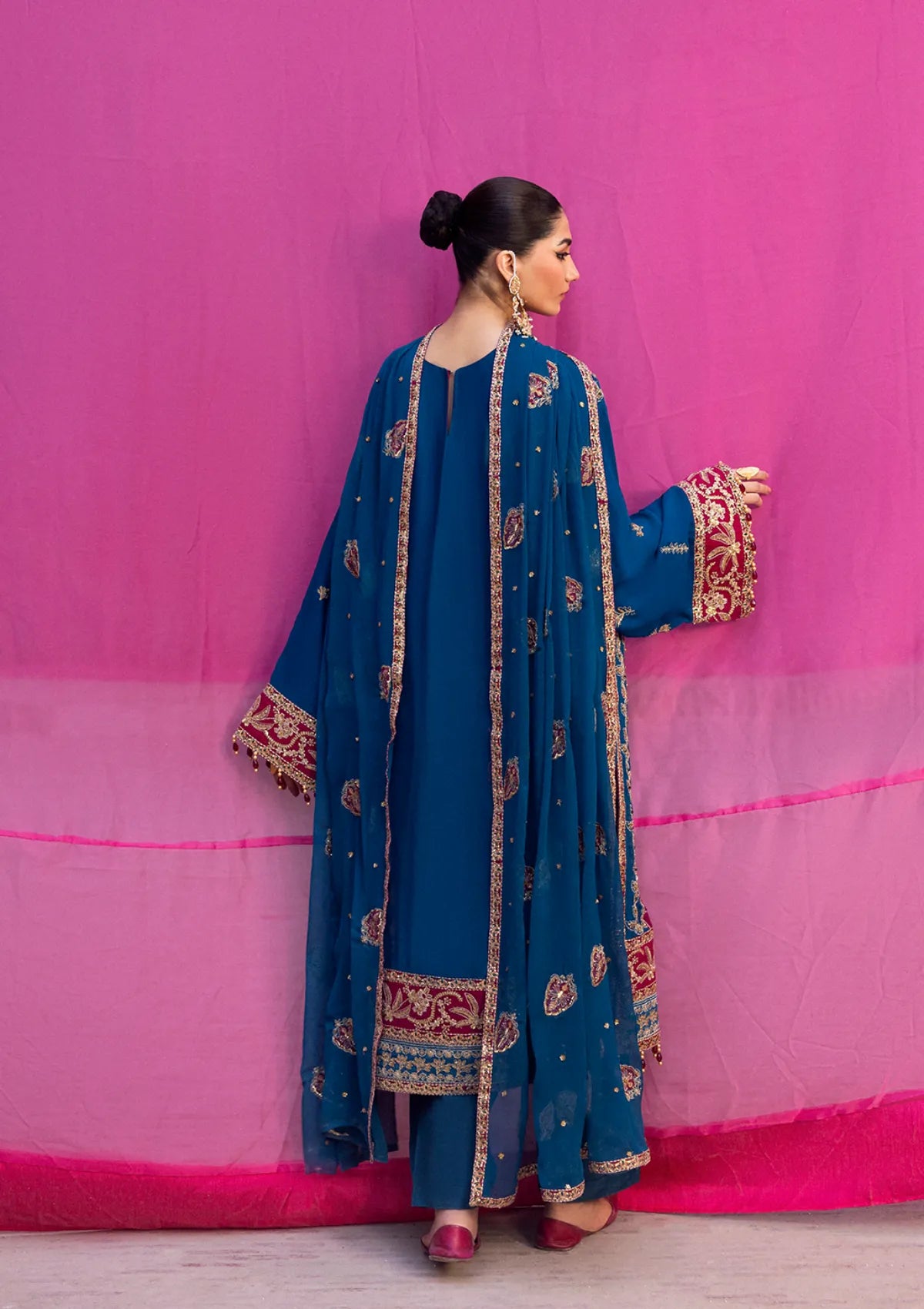 mohsin-saeed-fabrics-designer-daily-wear-formal-and-wedding-suits-within-budget-This-product-is-from-emaan-adeel-the-empress-wedding-formals25-velanis-is-available-on-Mohsin-saeed-fabrics-website.