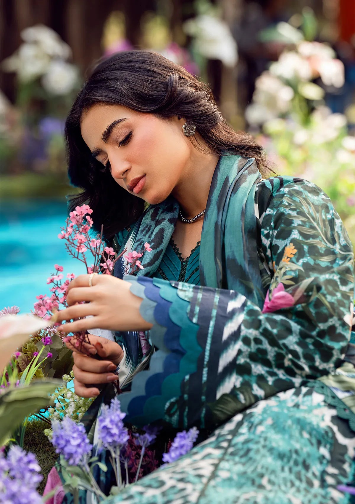 mohsin-saeed-fabrics-designer-daily-wear-formal-and-wedding-suits-within-budget-This-product-is-from-elaf-prints-lawn25-vol-2-eps-4a-sable-luxe-is-available-on-Mohsin-saeed-fabrics-website.