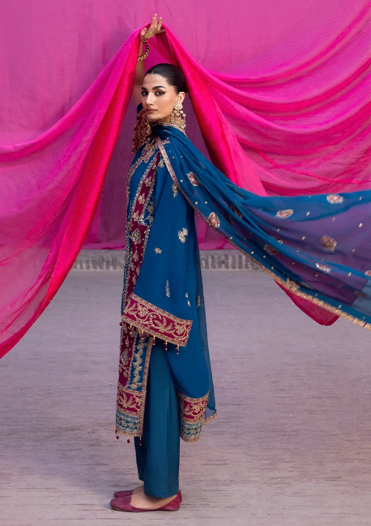 mohsin-saeed-fabrics-designer-daily-wear-formal-and-wedding-suits-within-budget-This-product-is-from-emaan-adeel-the-empress-wedding-formals25-velanis-is-available-on-Mohsin-saeed-fabrics-website.