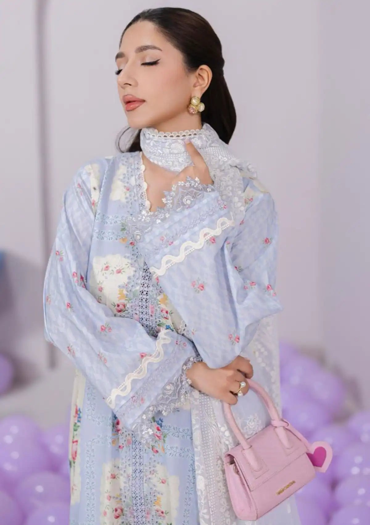 mohsin-saeed-fabrics-is-selling-online-and-in stores-Luxury-daily-wear-wedding-wear-formal-wear-in-budgeted-price-This-product-is-from-qalamkar-qprints-lawn25-vol-2-em-02a-esme-is-available-on-Mohsin-saeed-fabrics-website.