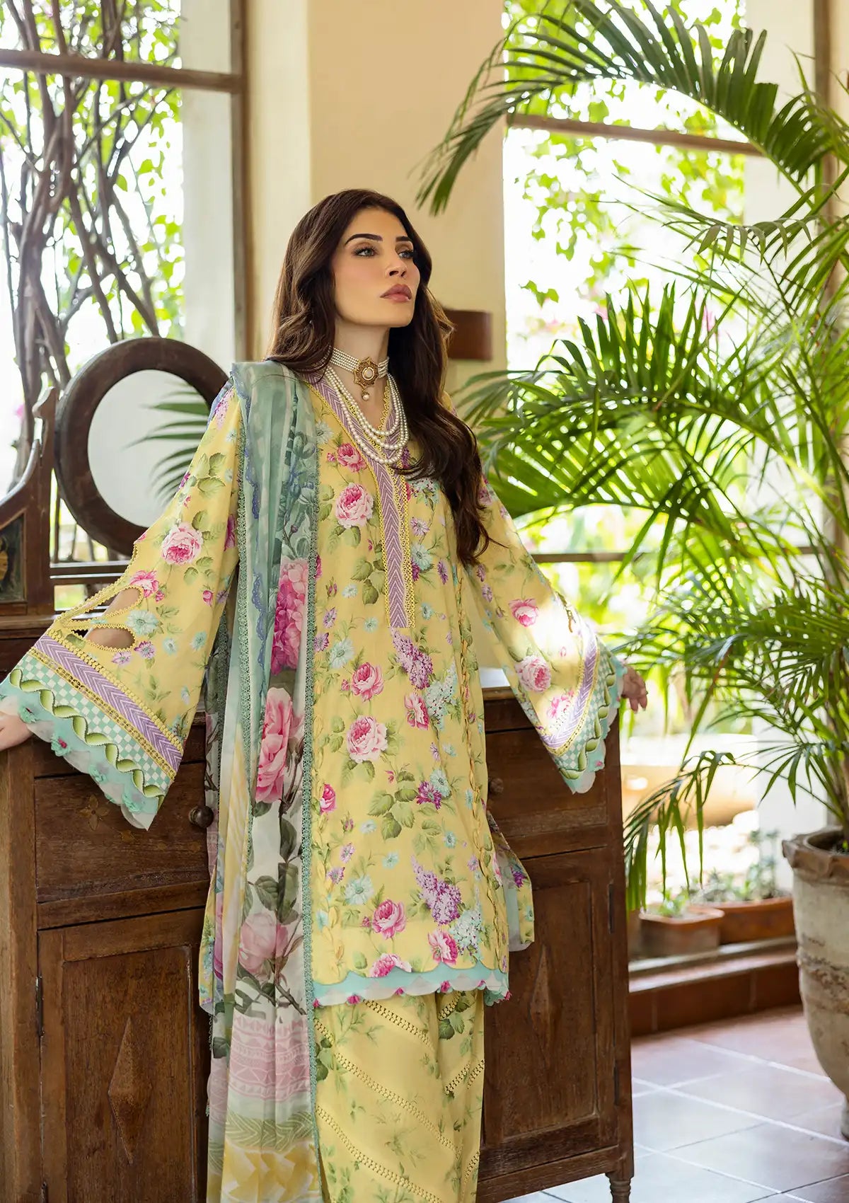 mohsin-saeed-fabrics-designer-daily-wear-formal-and-wedding-suits-within-budget-This-product-is-from-elaf-prints-lawn25-ecd-05b-saff-rose-is-available-on-Mohsin-saeed-fabrics-website.