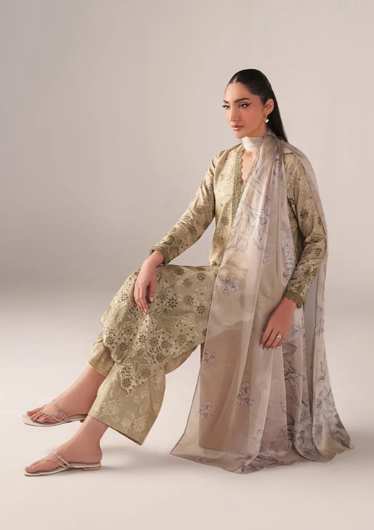 Iznik Spring Summer'26 SS-07