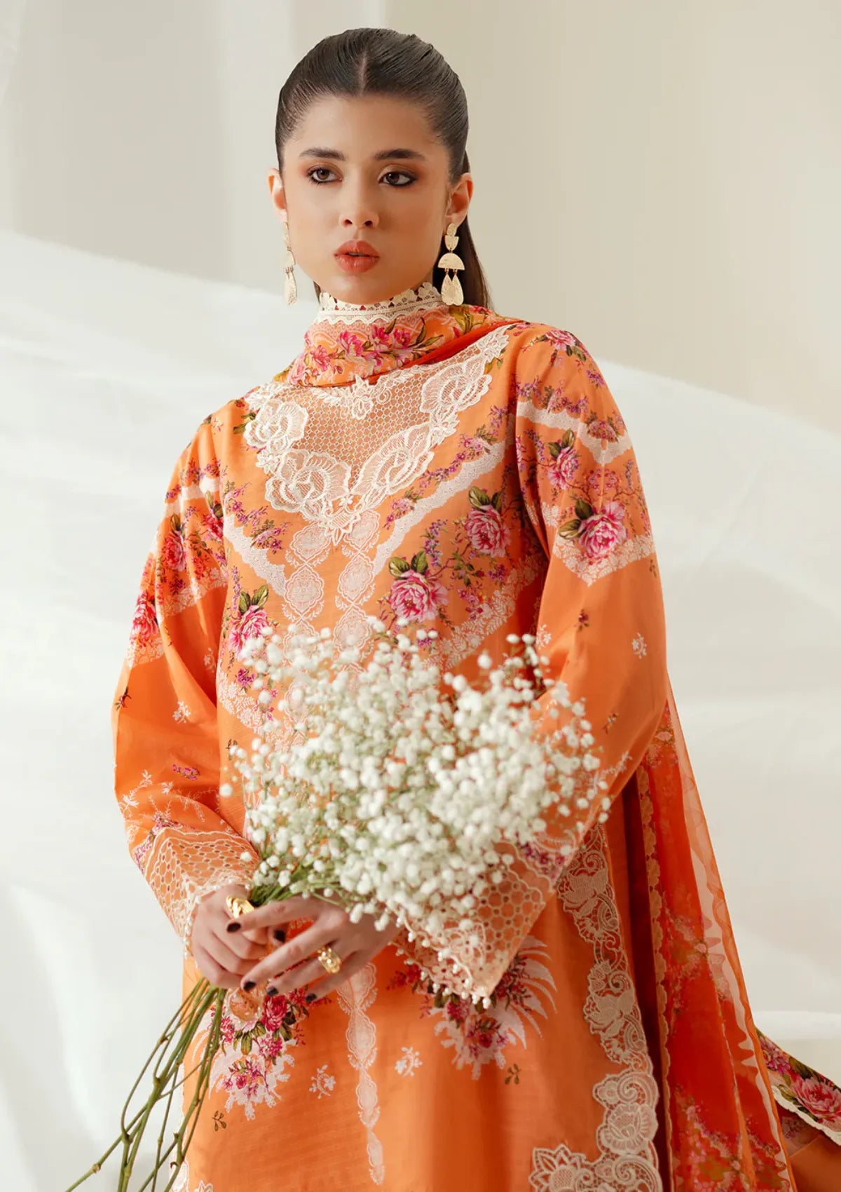 mohsin-saeed-fabrics-is-selling-online-and-in stores-Luxury-daily-wear-wedding-wear-formal-wear-in-budgeted-price-This-product-is-from-bin-ilyas-eres-bonita-viscose25-1101-a-is-available-on-Mohsin-saeed-fabrics-website.