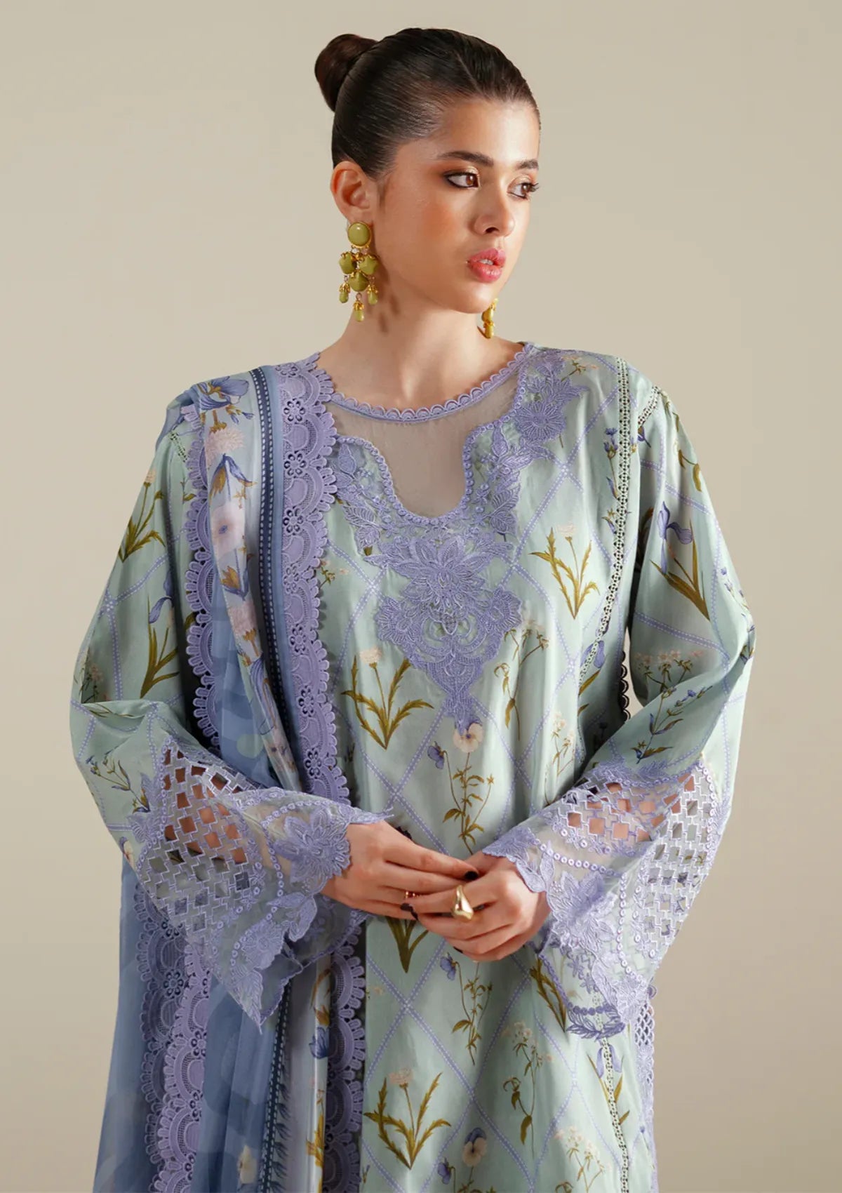mohsin-saeed-fabrics-is-selling-online-and-in stores-Luxury-daily-wear-wedding-wear-formal-wear-in-budgeted-price-This-product-is-from-bin-ilyas-eres-bonita-viscose25-1103-a-is-available-on-Mohsin-saeed-fabrics-website.