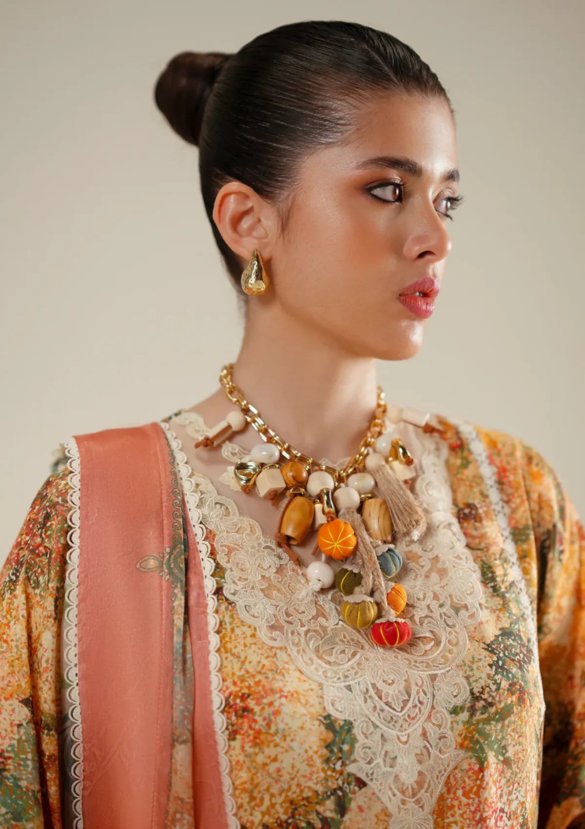 mohsin-saeed-fabrics-is-selling-online-and-in stores-Luxury-daily-wear-wedding-wear-formal-wear-in-budgeted-price-This-product-is-from-bin-ilyas-eres-bonita-viscose25-1104-a-is-available-on-Mohsin-saeed-fabrics-website.