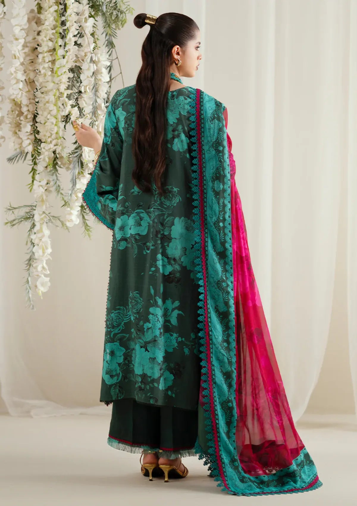 mohsin-saeed-fabrics-is-selling-online-and-in stores-Luxury-daily-wear-wedding-wear-formal-wear-in-budgeted-price-This-product-is-from-bin-ilyas-eres-bonita-viscose25-1106-b-is-available-on-Mohsin-saeed-fabrics-website.
