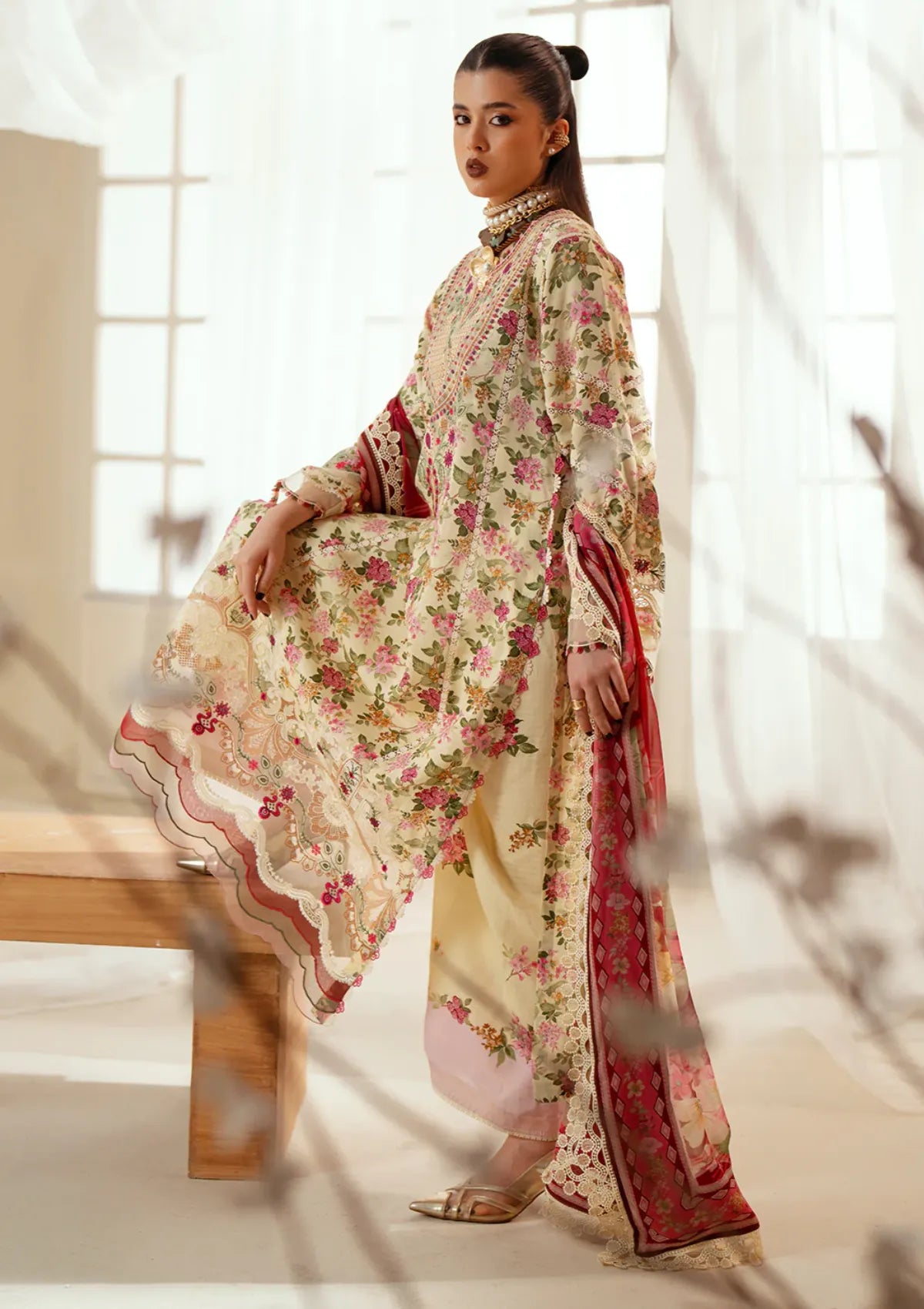 mohsin-saeed-fabrics-is-selling-online-and-in stores-Luxury-daily-wear-wedding-wear-formal-wear-in-budgeted-price-This-product-is-from-bin-ilyas-eres-bonita-viscose25-1107-a-is-available-on-Mohsin-saeed-fabrics-website.