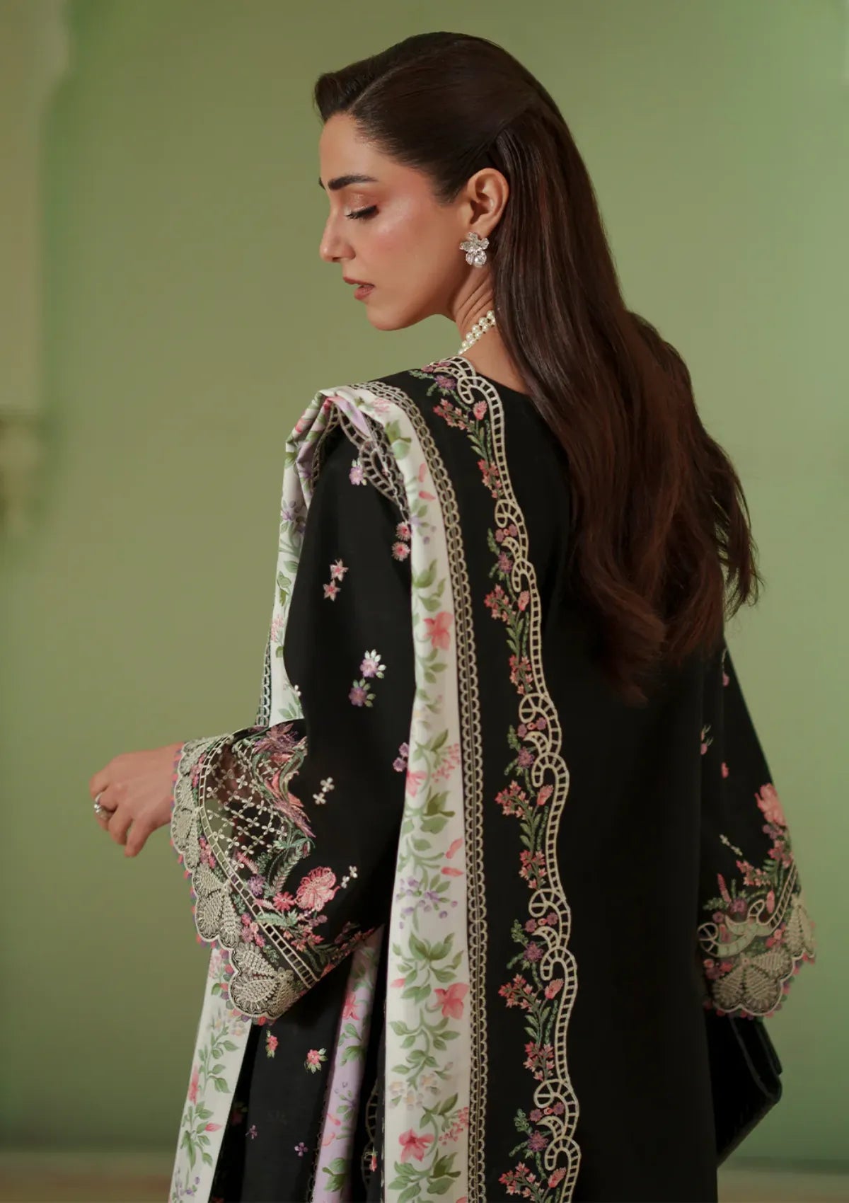 Bin Ilyas Mashriq Festive Edit'26  D-112B