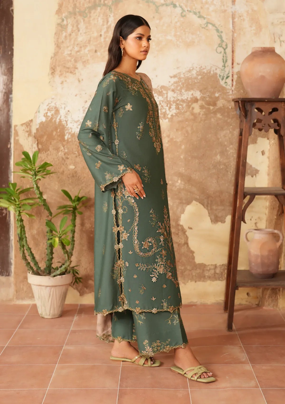 Iznik Pre-Fall'25 IPF-05