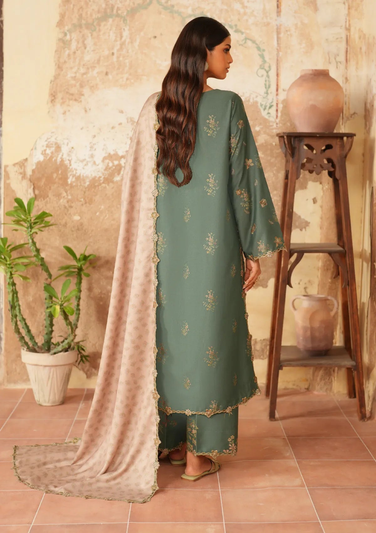 Iznik Pre-Fall'25 IPF-05