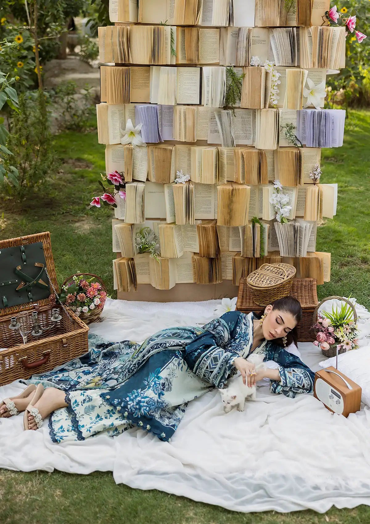 mohsin-saeed-fabrics-designer-daily-wear-formal-and-wedding-suits-within-budget-This-product-is-from-elaf-prints-lawn25-ecd-07a-floreya-is-available-on-Mohsin-saeed-fabrics-website.