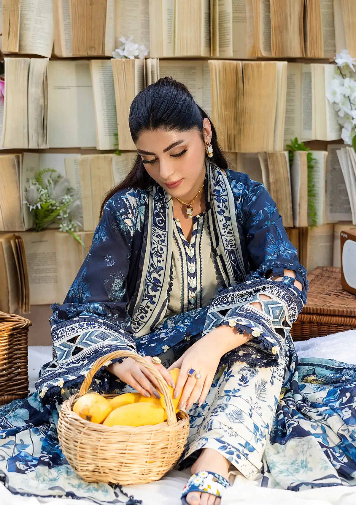 mohsin-saeed-fabrics-designer-daily-wear-formal-and-wedding-suits-within-budget-This-product-is-from-elaf-prints-lawn25-ecd-07b-bloom-stella-is-available-on-Mohsin-saeed-fabrics-website.
