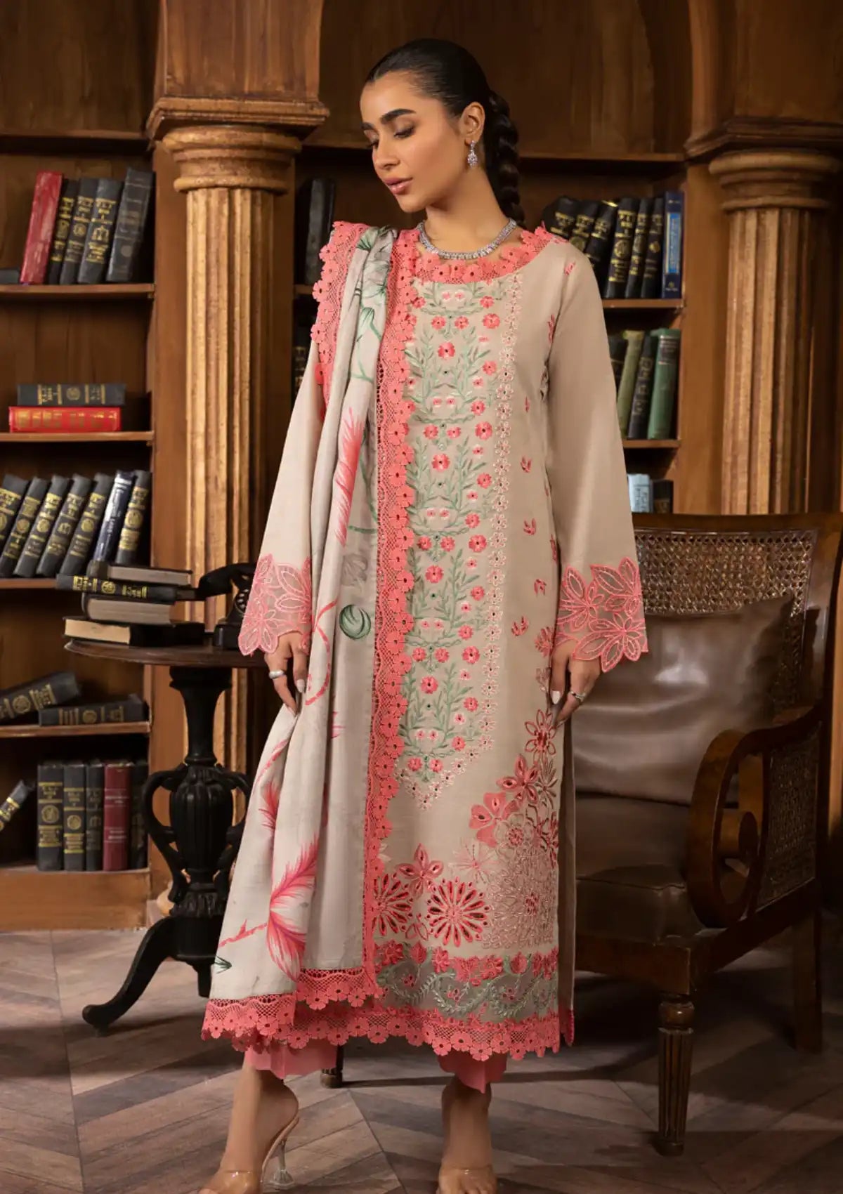 Rang Rasiya Carnation Khaddar'23 D-01 HANNAH - Mohsin Saeed Fabrics