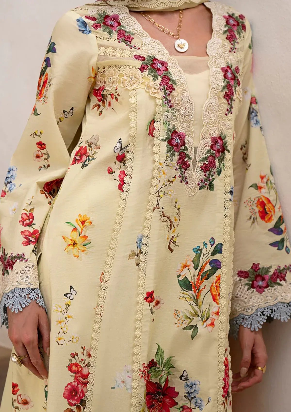 mohsin-saeed-fabrics-designer-daily-wear-formal-and-wedding-suits-within-budget-This-product-is-from-nofha-afsana-lawn25-d-01-moonlight-is-available-on-Mohsin-saeed-fabrics-website.